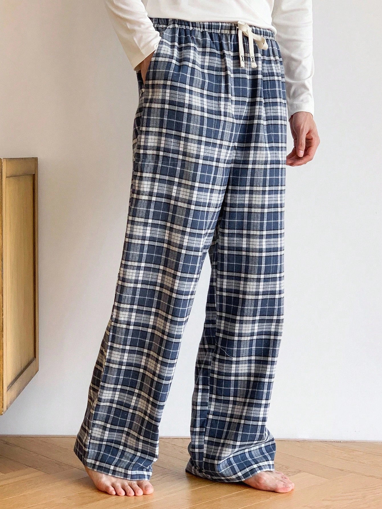 DAZY Men's Plaid Multi-Color Loungewear Bottoms, Autumn, Fall Pajama, Winter