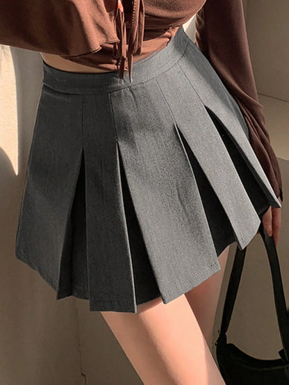 DAZY Women Leisure College Style Solid Color Pleated Skort