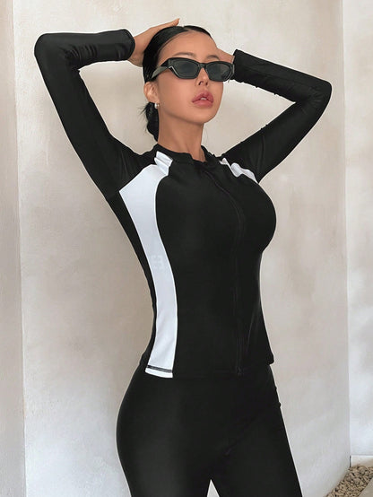DAZY Women's Sporty Black And White Color Block Long Sleeve Zipper Swimwear Jacket,Conservative Sun-Protective Slim-Fit Summer Casual Beach Party Coat