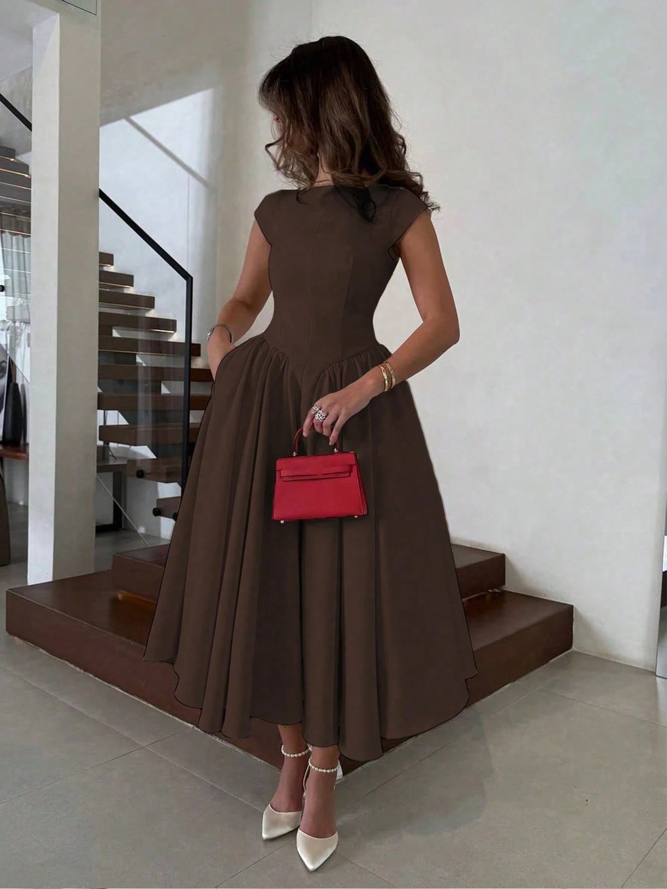 Elegant Minimalist Fashion Casual Retro Flared Short Sleeve Solid Color Pleated Zipper Women's Long Dress Brown Summer