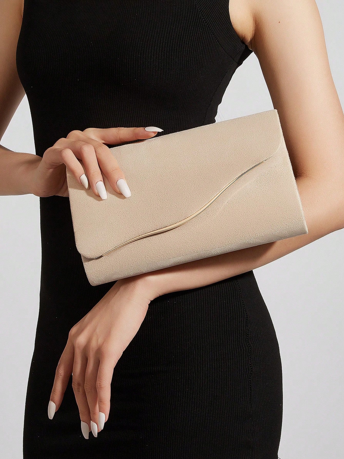 Elegant Velvet Material Large Women's Clutch Bag,  With Detachable Chain Strap, Suitable For Weddings, Parties, Galas,Bride