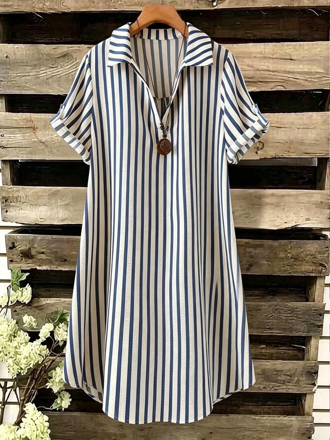 EMERY ROSE New V-Neck Striped Loose Casual Long Button-Down Women's Dress