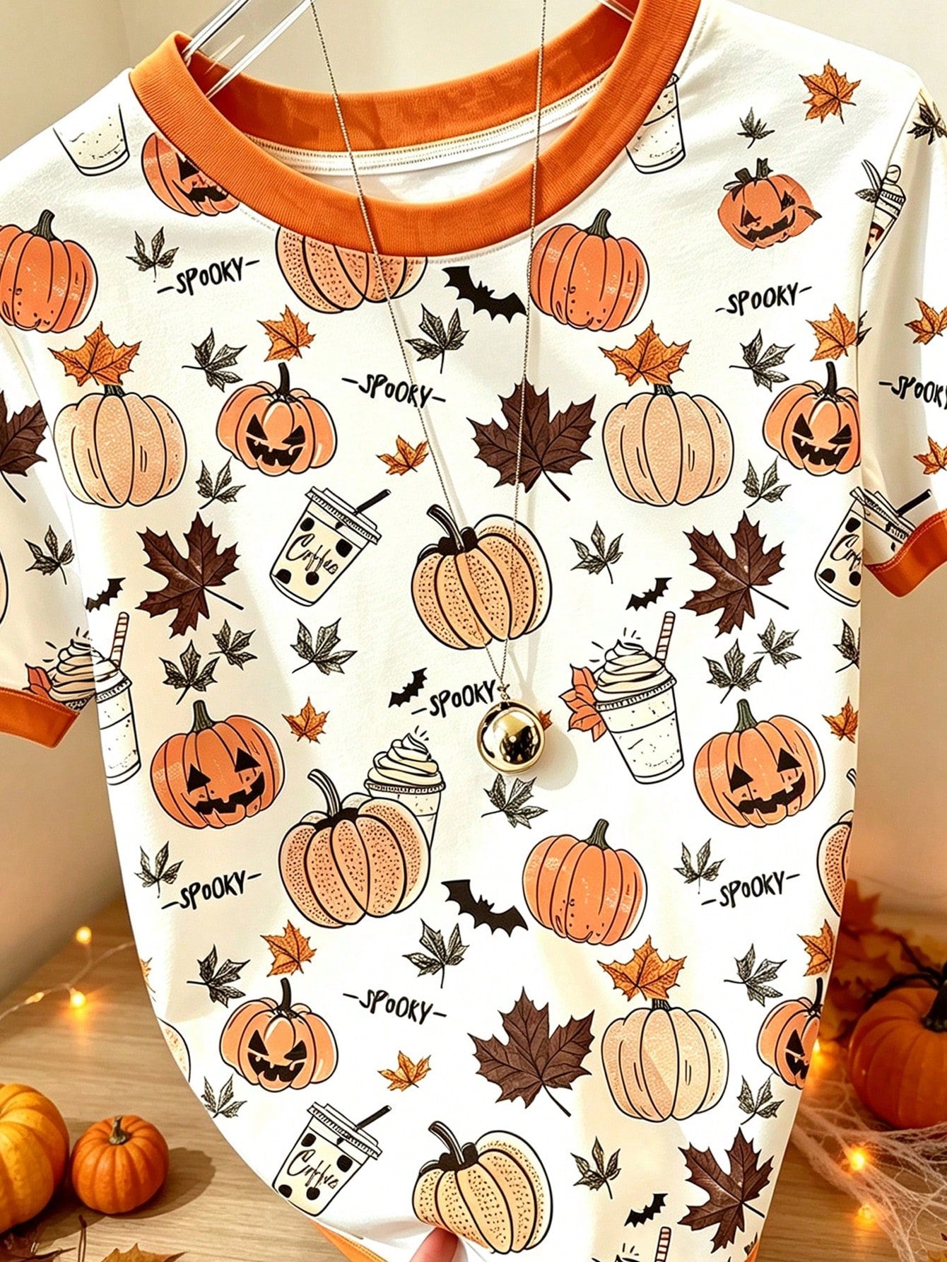 EMERY ROSE Women's Pumpkin Print Crew Neck Short Sleeve T-Shirt, Halloween T-Shirt, Summer