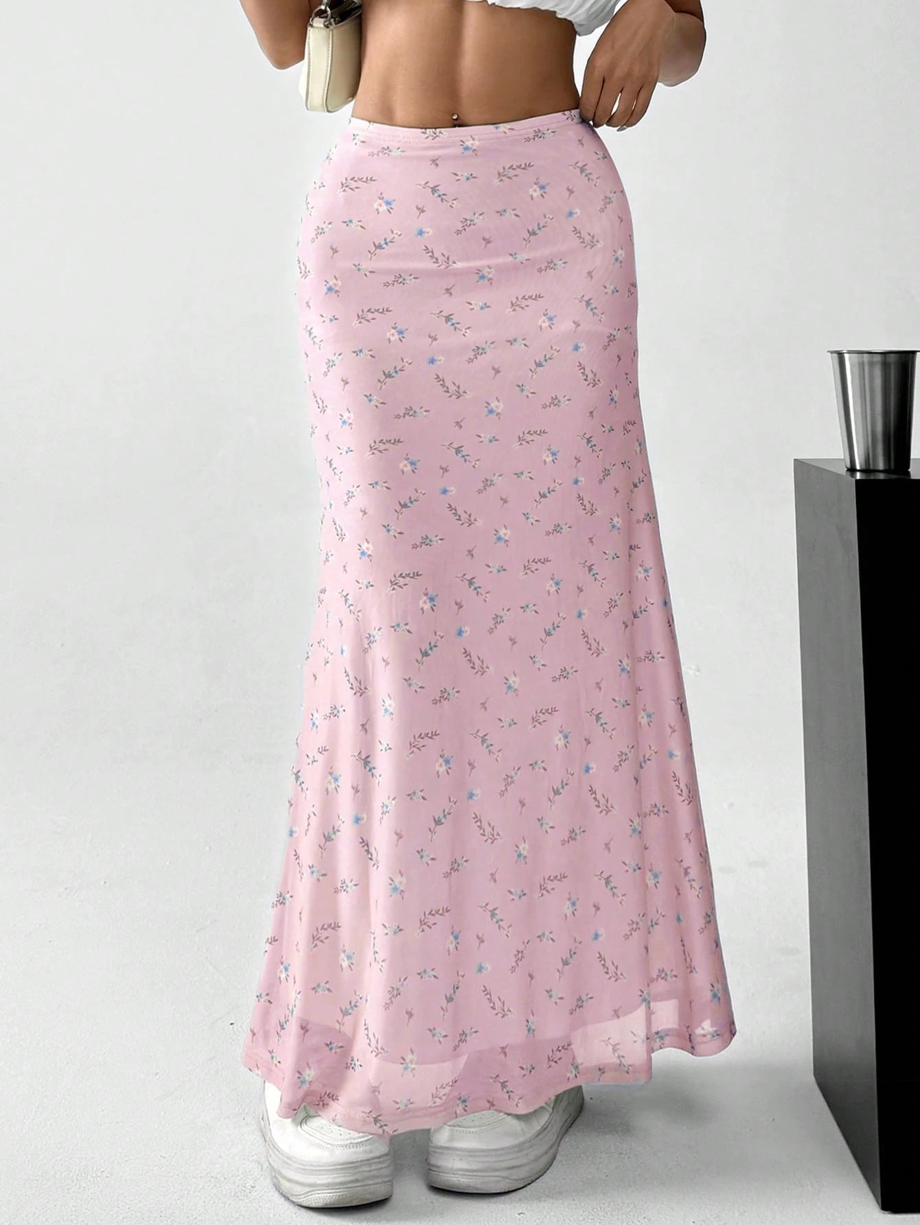 EZwear Women's Ditsy Floral Casual Holiday Style Skirt