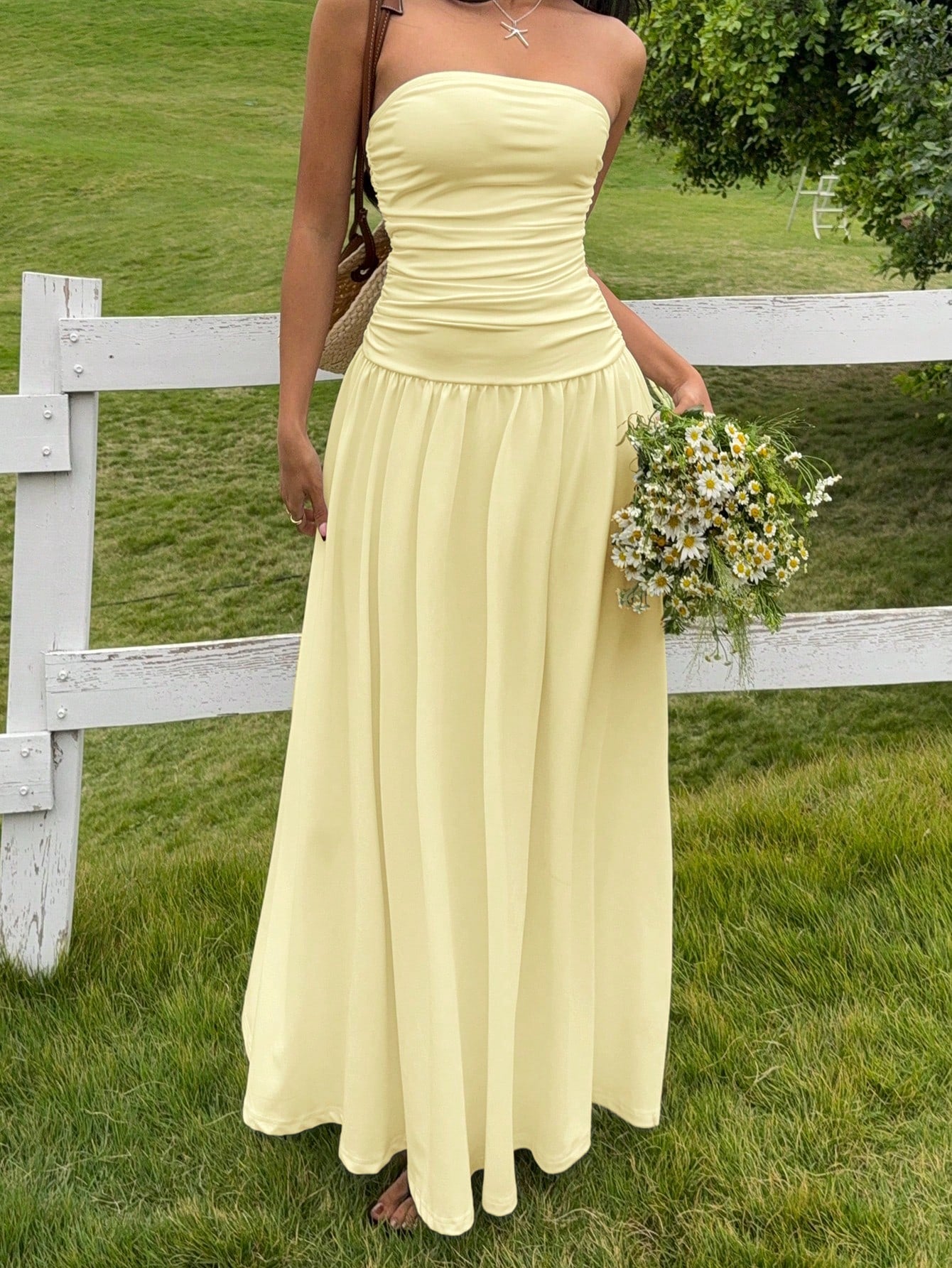 EZwear Women's Long Soli D Color Dress, M I Nim Alist R O Mant Ic Ele G Ant F Ash I Onab Le, Sui Table F Or Summe R, Tea P Arty V Ac Atio N Wedd Ing W H It E