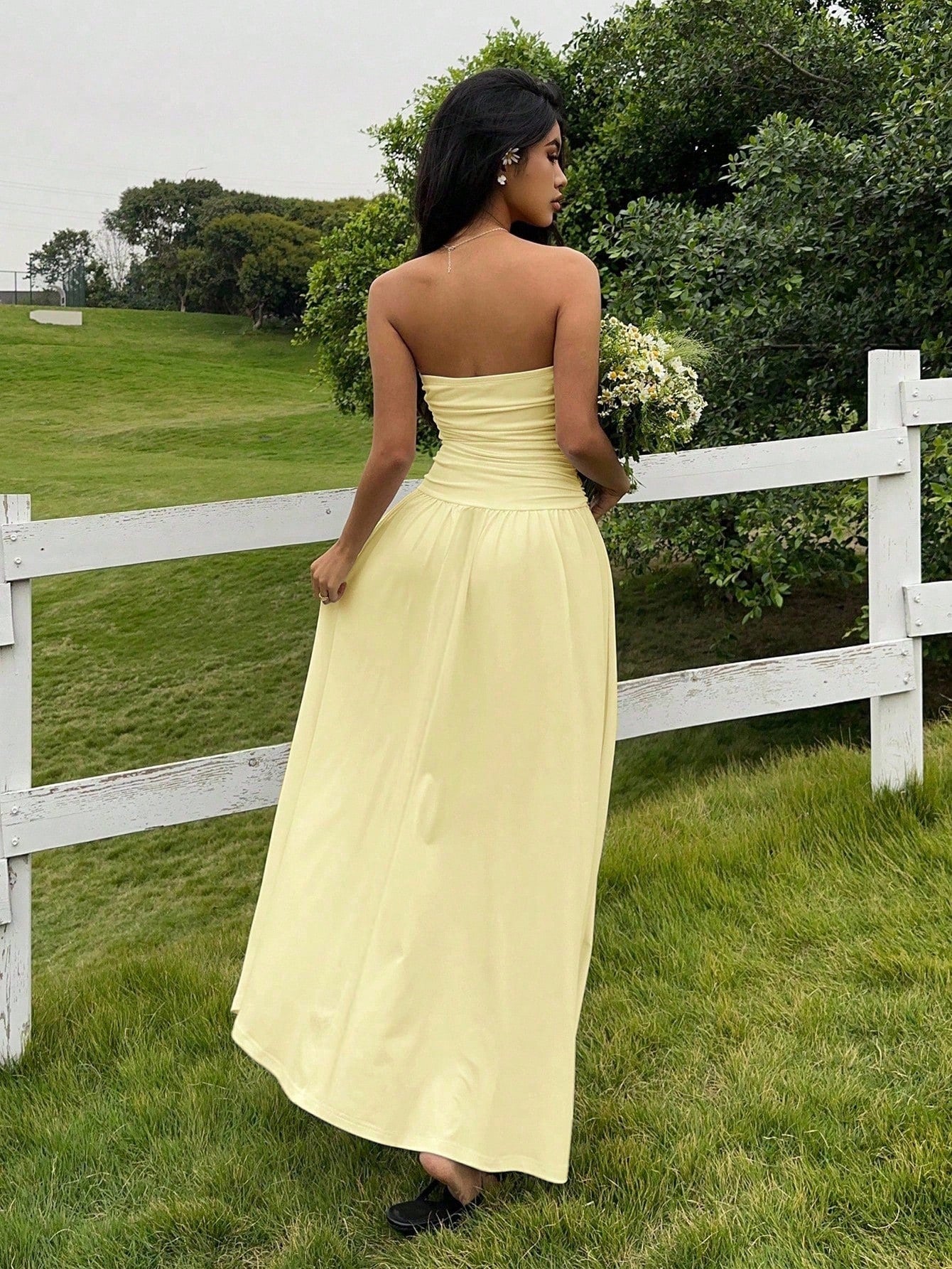 EZwear Women's Long Soli D Color Dress, M I Nim Alist R O Mant Ic Ele G Ant F Ash I Onab Le, Sui Table F Or Summe R, Tea P Arty V Ac Atio N Wedd Ing W H It E