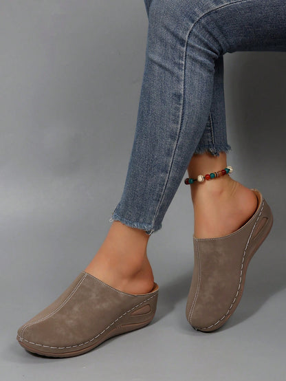 Fashion Women's New Wedge Heel Thick Sole Closed Toe Mule Slippers, Lightweight Comfortable Soft Bottom Slides For Home And Walking, Spring And Autumn
