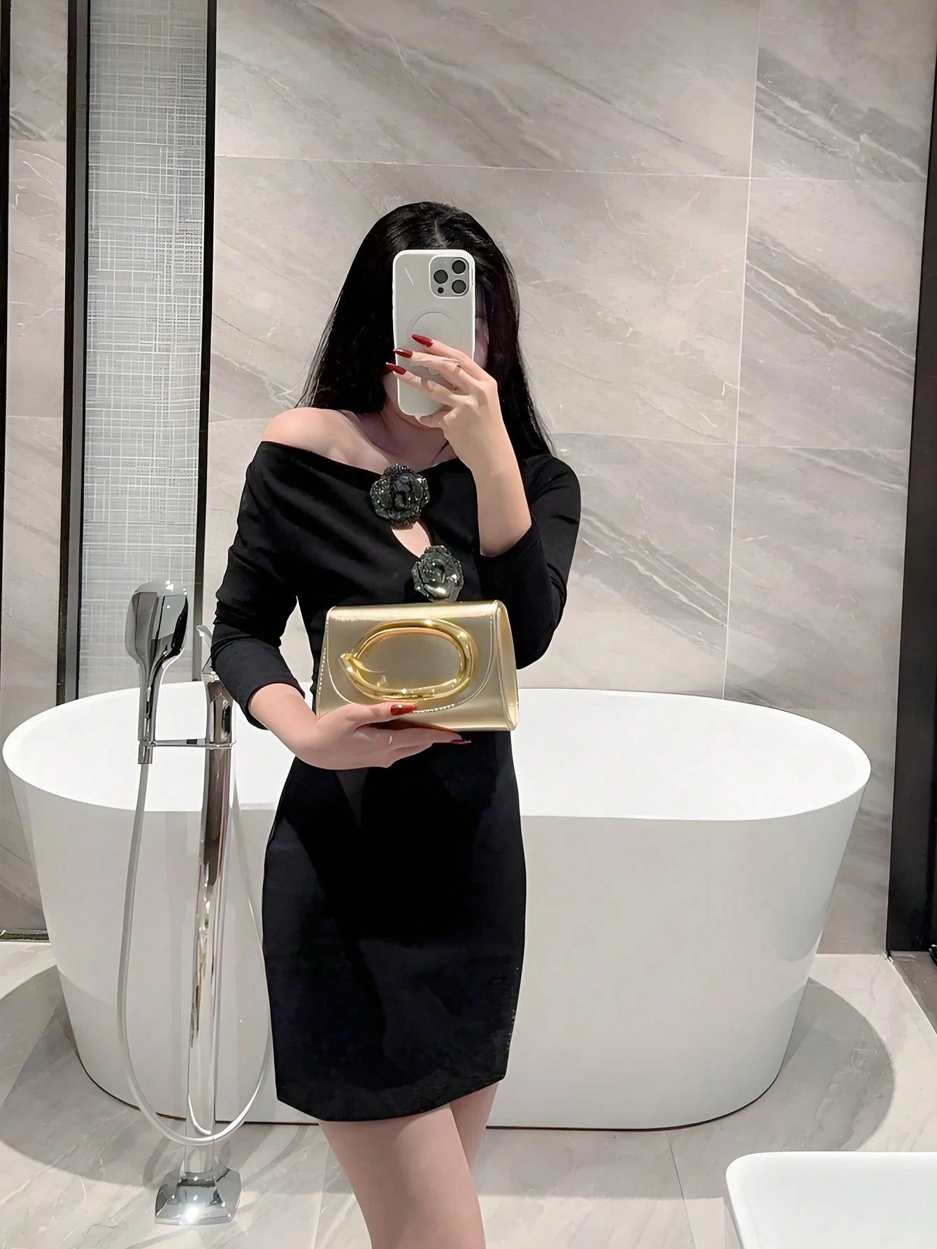Fashionable Metal Decor Mini Box Clutch Bag, Elegant Shiny Metal Bar Accent Women's Handbag, Luxury Feel For Evening Dress, Party, Wedding, Prom
