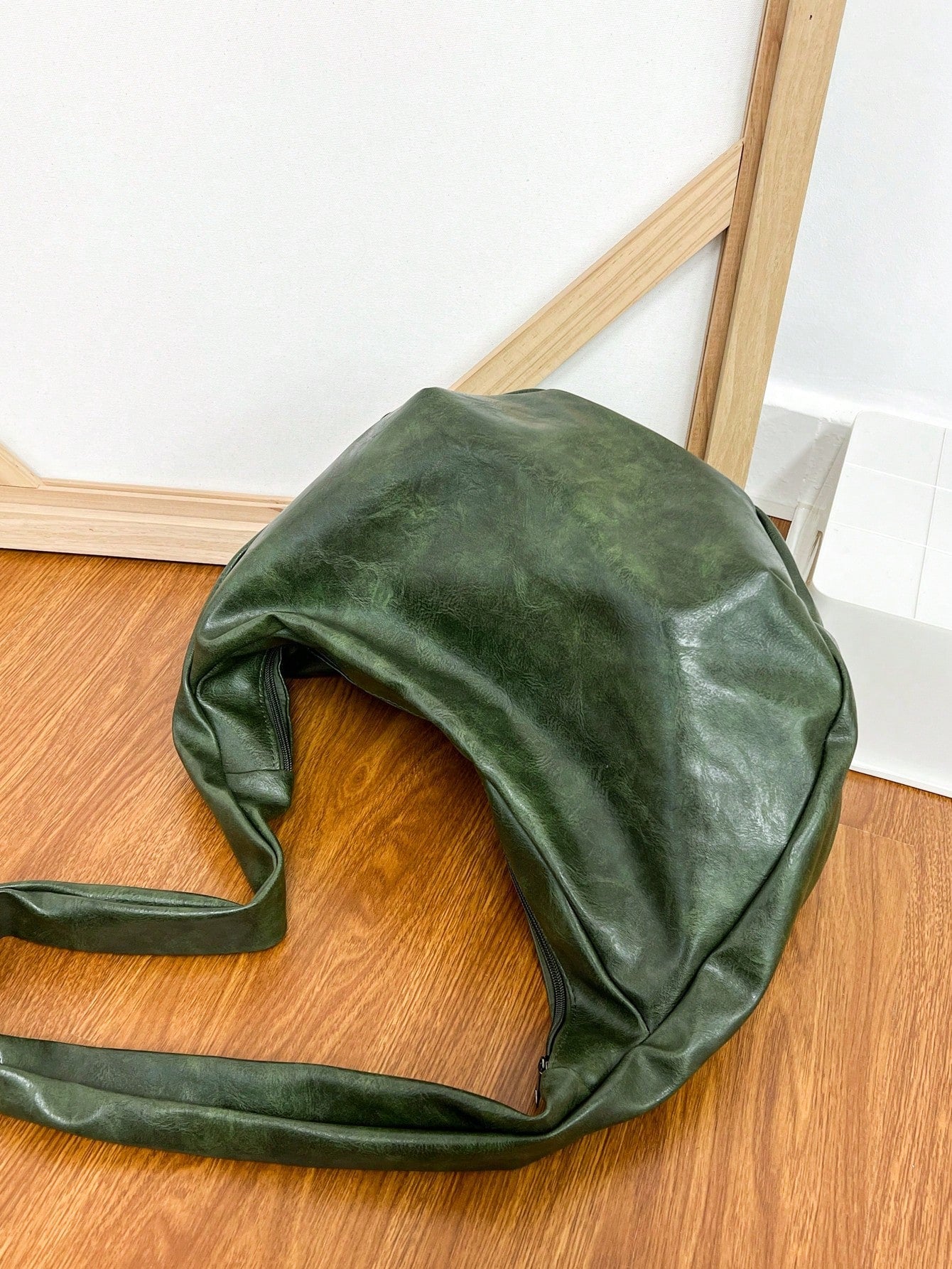 Fashionable Retro Casual Crossbody Bag Large Capacity One Shoulder Tote Hobo Bag Men's Personalized Commute Travel Student Bag