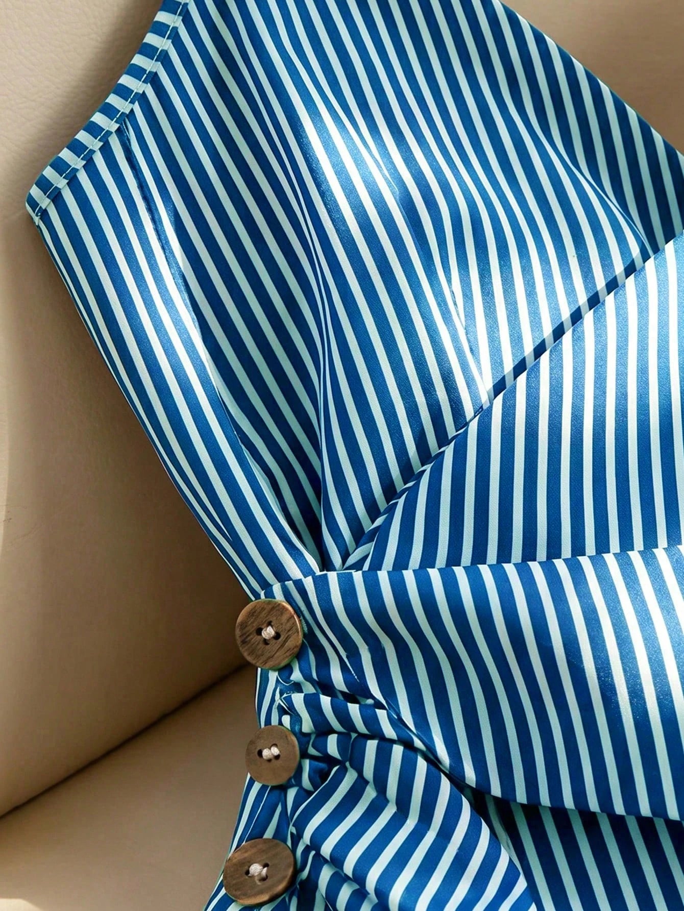 Franclia 2pcs/Set Women's High-End Striped Ruffle Button-Up Blouse & Shorts,Sleeveless Top,Navy And White,Summer,Casual,Vacation,Holiday,Y2K Beach Outfit