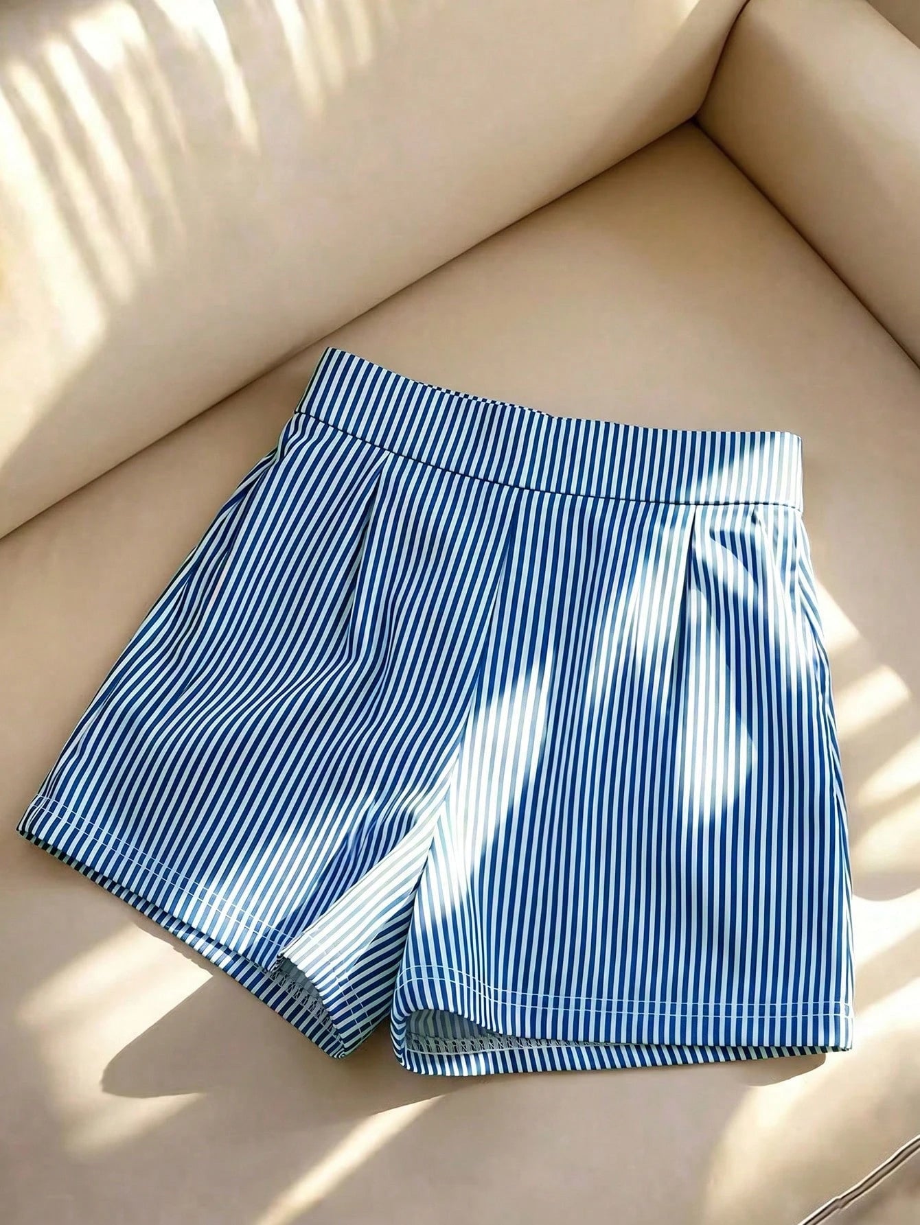 Franclia 2pcs/Set Women's High-End Striped Ruffle Button-Up Blouse & Shorts,Sleeveless Top,Navy And White,Summer,Casual,Vacation,Holiday,Y2K Beach Outfit