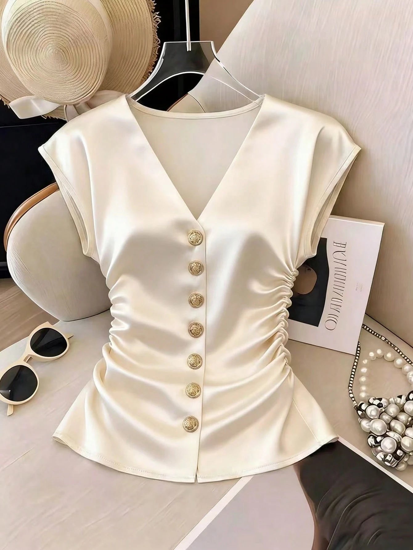 Franclia French Elegance Women's Satin Summer V-Neck Button-Down Pleated Waist Top, Elegant Office Commuter Wear, Business Casual Holiday