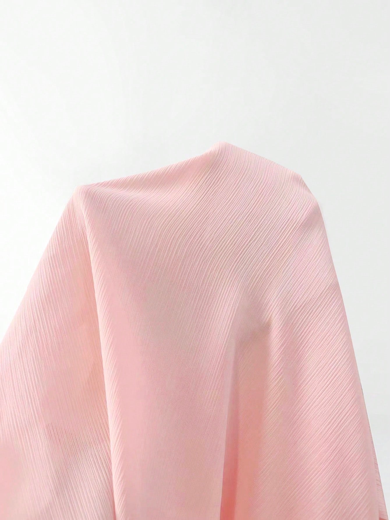 Franclia Plus Size Women Summer Elegant Dusty Pink Chiffon Blouse Contrast Collar Metal Button Loose Fit Short Sleeve Shirt Evening Office Teachers' Day