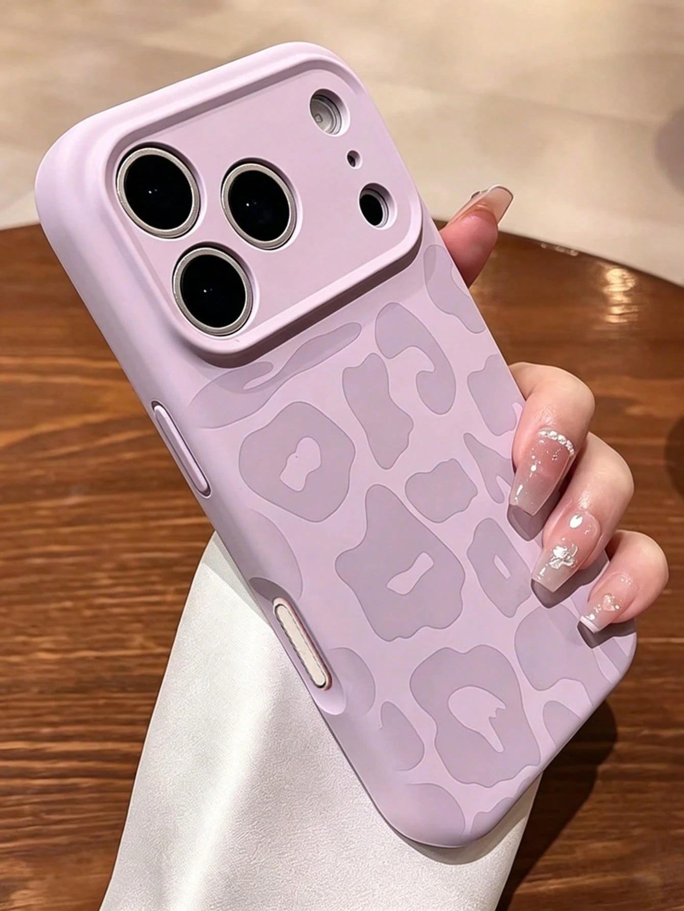 Full Coverage Anti-Drop Soft Black Leopard Print Phone Case Compatible With IPhone 17 Pro Max/17 Pro/17/16 Pro Max/16/16 Pro/16 Plus/15/15 Pro Max/15 Pro/15 Plus/11/12/13/14 Pro Max/12 Pro/12 Pro Max
