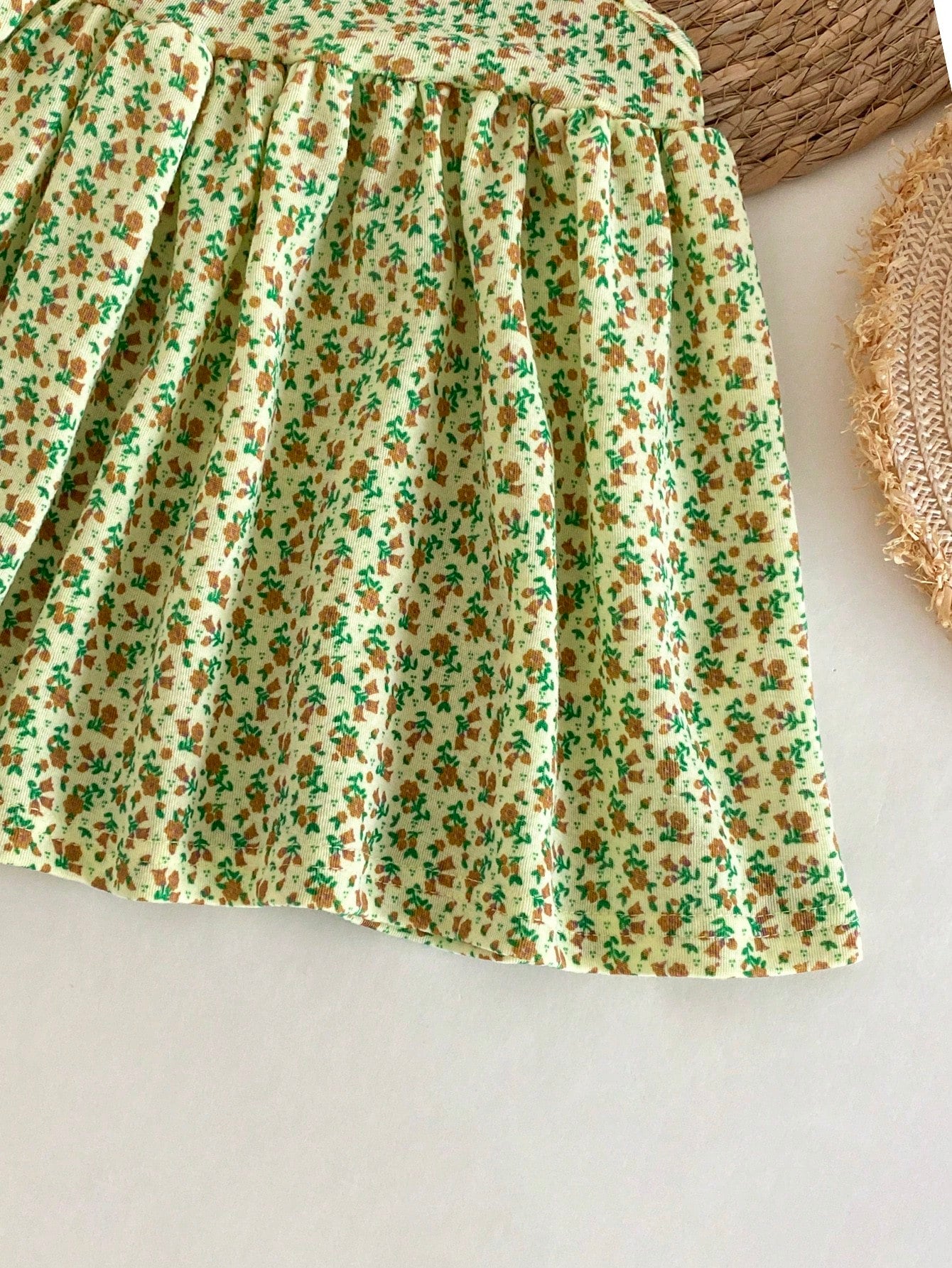 Girls' Light Yellow Floral Strap Dress, Green Bowknot Decor, Summer Baby Princess Dress