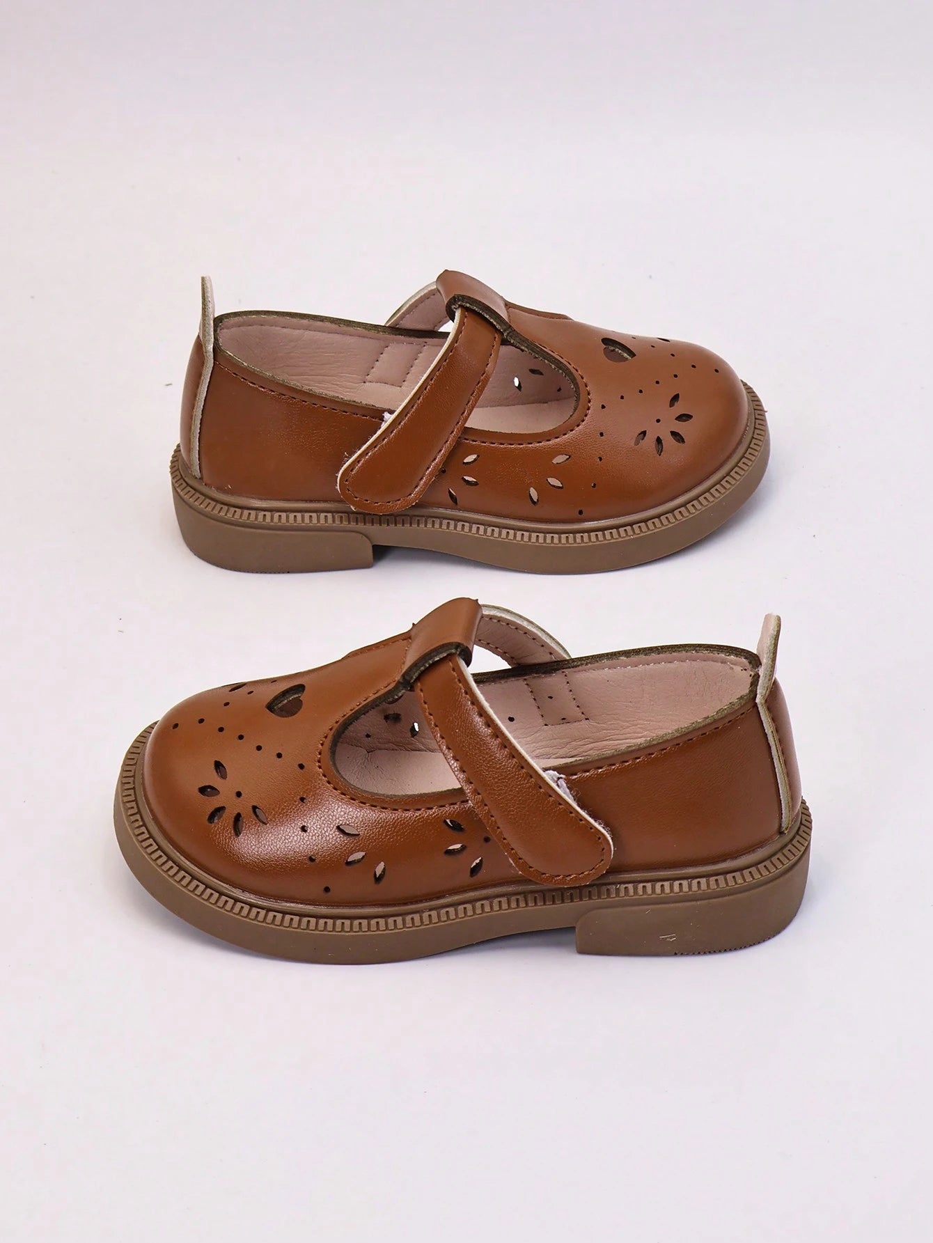 Girls' Loafers T-Strap Shoes 2025 Spring/Autumn New Style Little Girls Baby Children Princess Shoes Soft Sole Anti-Slip Breathable Shoes Girls' Mary Jane Shoes