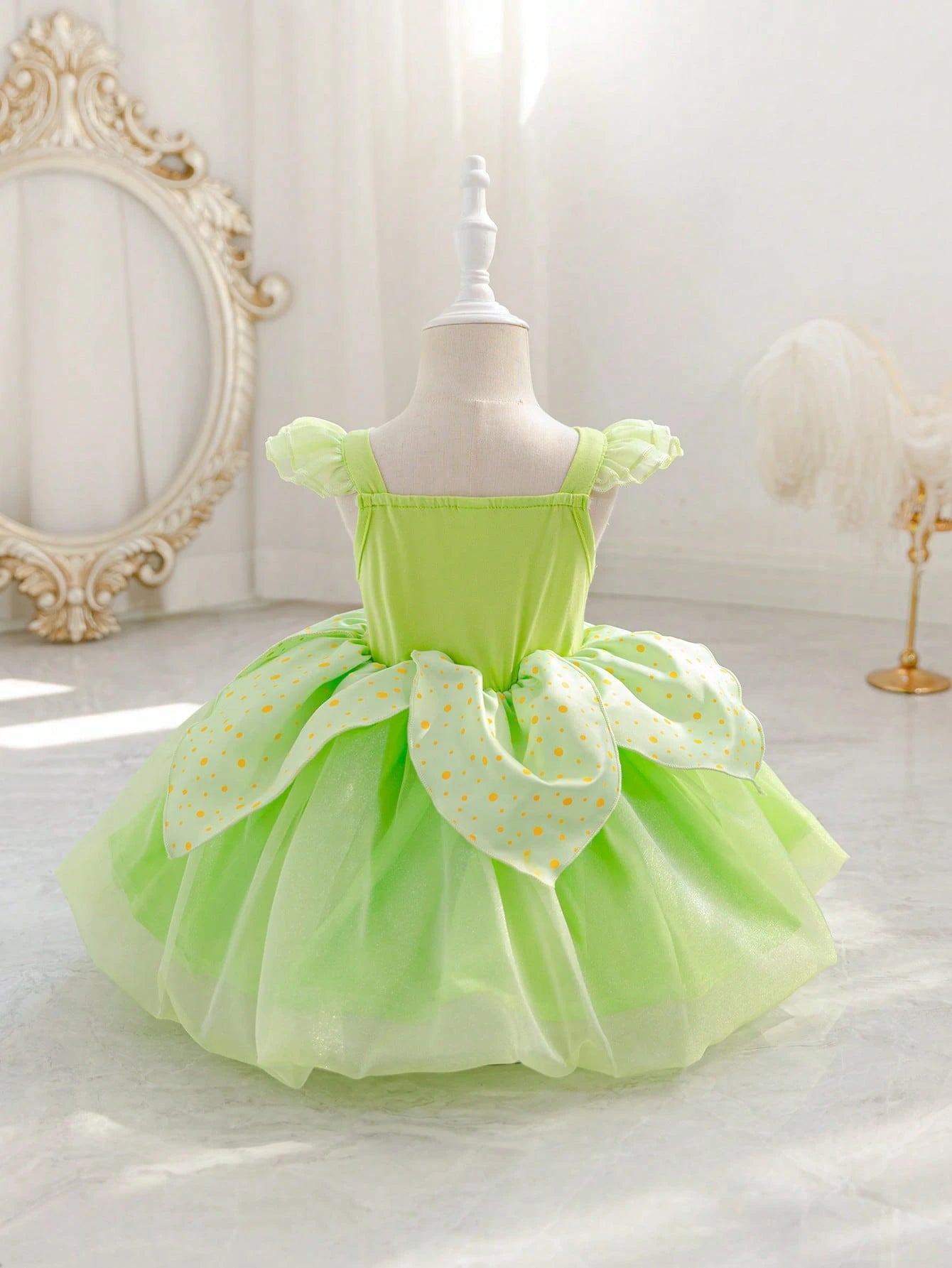 Glamorique Kids Baby GirlPrincess Green Mesh Dress, Party Wear, Birthday Party, Wedding Holiday Formal Gown, Elegant Dress, Middle East, Europe