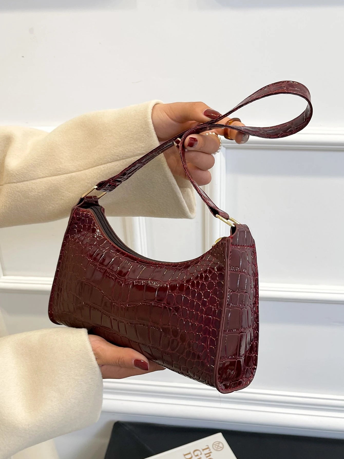 Glamorous, Elegant, Exquisite Vacation, Old Money Portable Minimalist Crocodile Embossed Bag For Teen Girls Women College Students, White-Collar Workers, Rookies & White-Collar Workers Perfect For Off