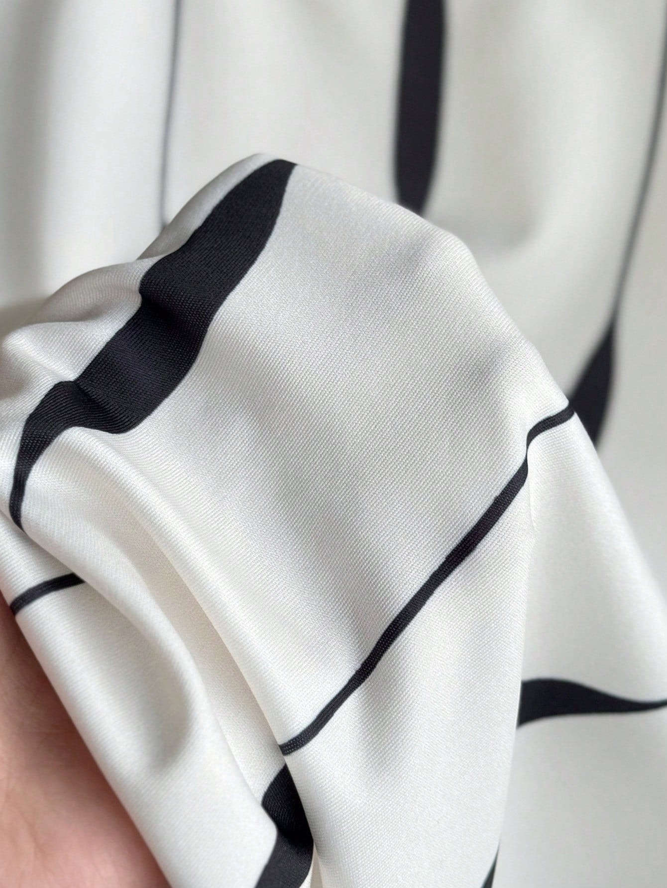 GlowEve Contrast Stripe Knit Sleeveless Tank Top For Women