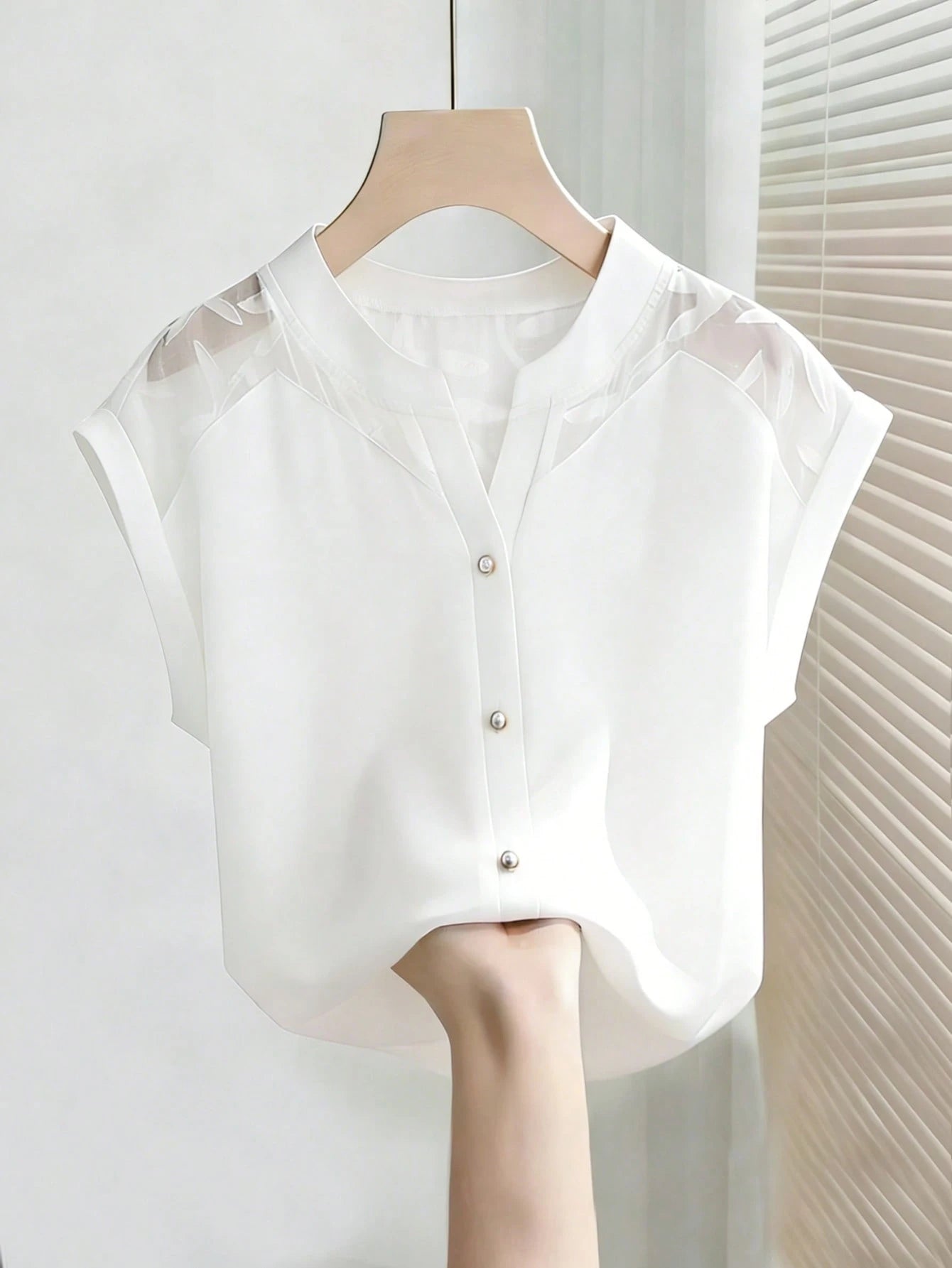 GlowEve Women's Elegant White Chiffon Blouse,Short Sleeve Button-Down V Neck Shirt For Summer Work,Office,Casual & Vacation Wear,Solid Sheer Shoulder Top