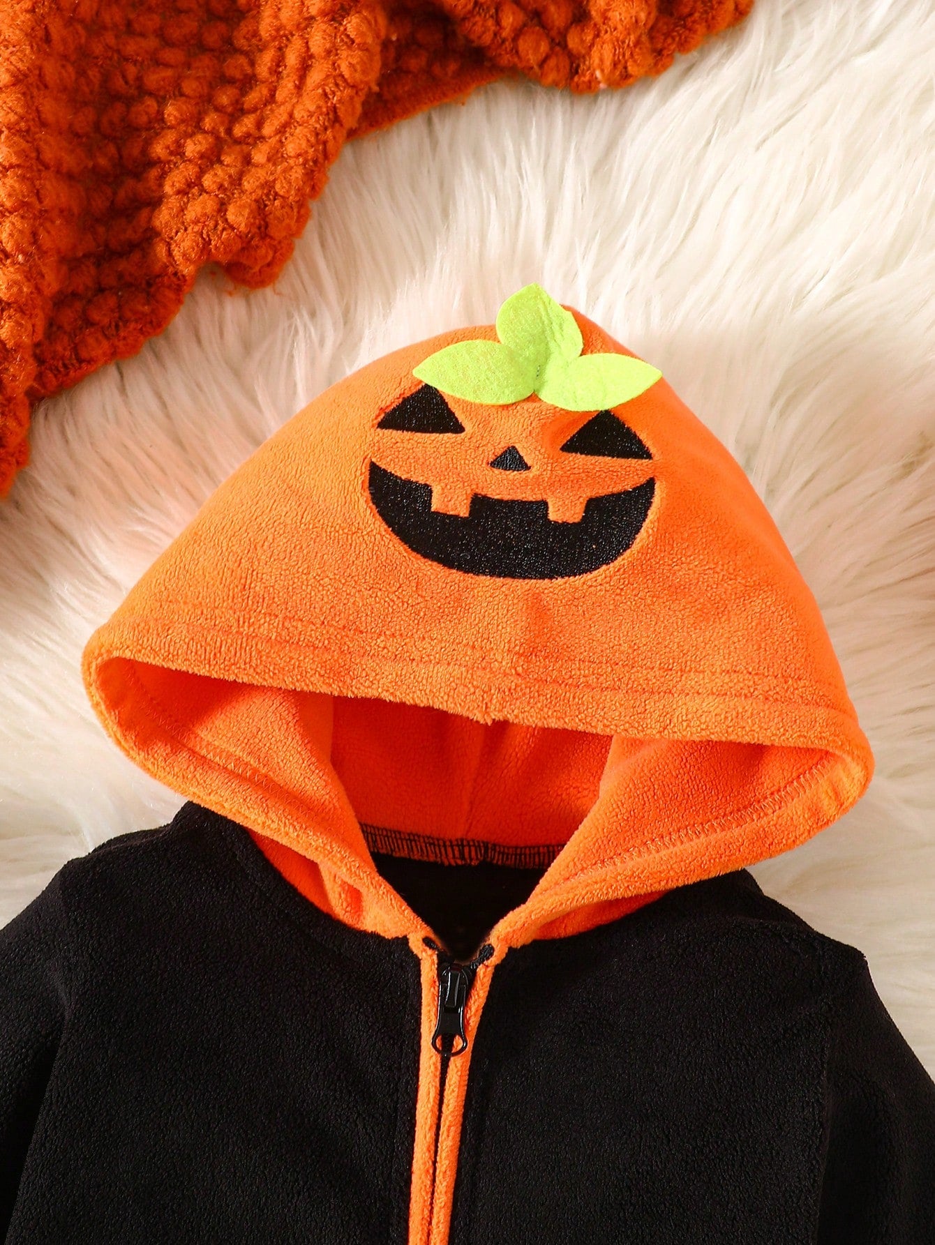 H HIBOBI Baby Boy Halloween Pumpkin Hooded Jumpsuit, Polyester Fleece Zippered Crawler, Long Sleeve Warm Jumpsuit, Suitable For Holiday Party/Photo Shoot/Autumn & Winter Outings, Cute Pumpkin Elf Styl
