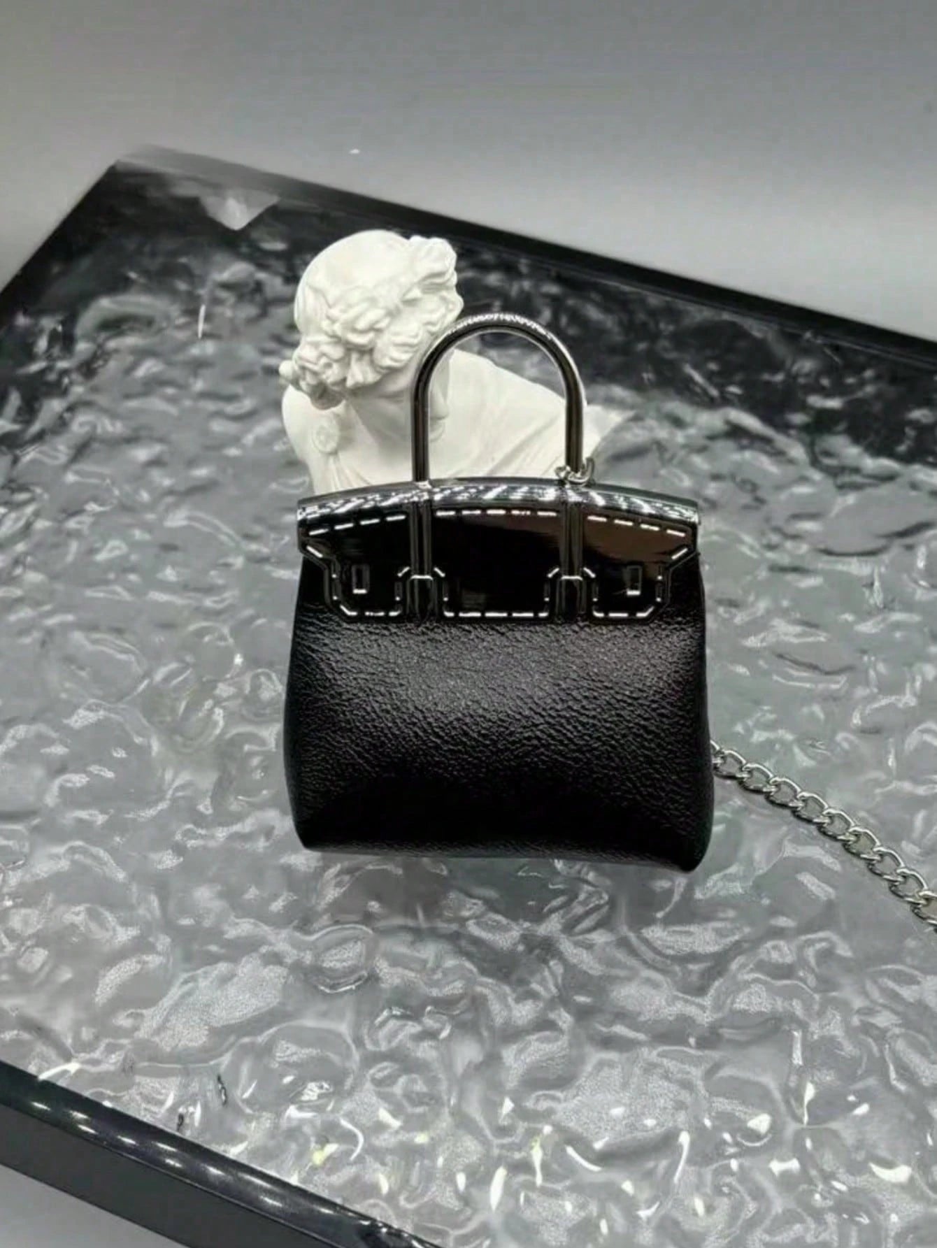 HAILIAN Minimalist Women Mini Bag Charm Keychain, Delicate Shell Bag Pendant, Couple Gift, Bridesmaid Gift, Multiple Colors Available