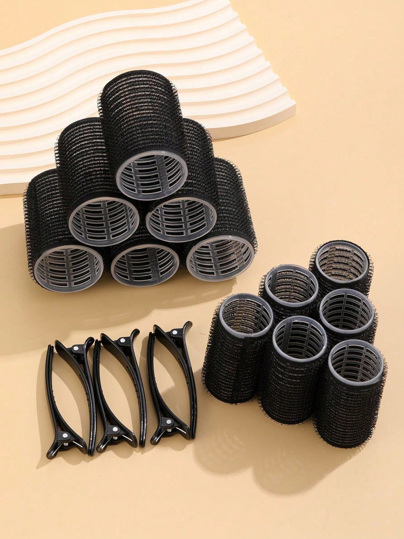 Hair Rollers With Clips, Self-Gripping Curler Suitable For Long/Medium/Short Hair And Bangs, DIY Hair Curling Tool (Includes 12pcs Large Roller Tubes + 6pcs Clips)