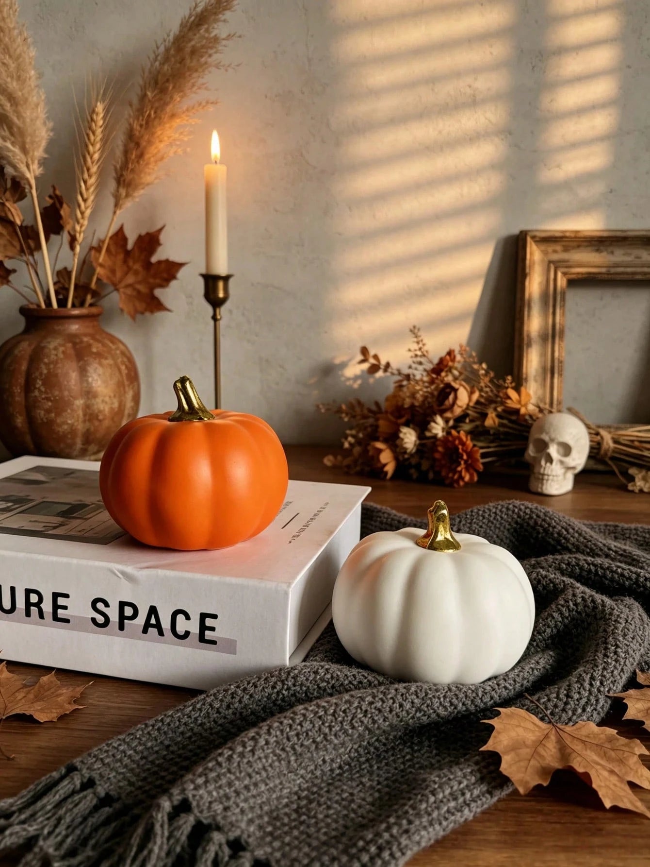 Halloween Pumpkin Hanging Planter, Resin Lantern Man Hanging Basket Flower Pot, Orange And White Pumpkin Face Succulent Plant Pot, Indoor Outdoor Garden Patio Balcony Halloween Decor Plant Pot