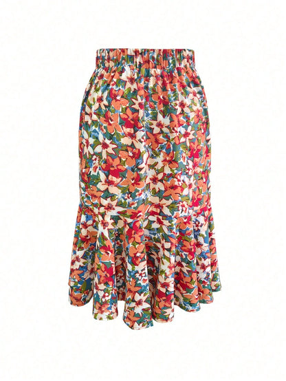 High-Waisted Ditsy Floral Fishtail Mini Skirt, Made Of Polyester Fabric With Stretch Waist, Suitable For Spring/Summer Vacation Wear