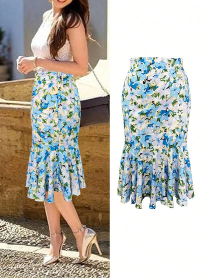 High-Waisted Ditsy Floral Fishtail Mini Skirt, Made Of Polyester Fabric With Stretch Waist, Suitable For Spring/Summer Vacation Wear
