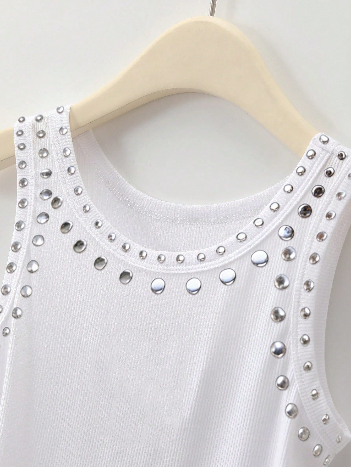 INAWLY Sequins & Sequin Embellished Streetwear Style Women Tank Top, Fashion Cropped Shirt