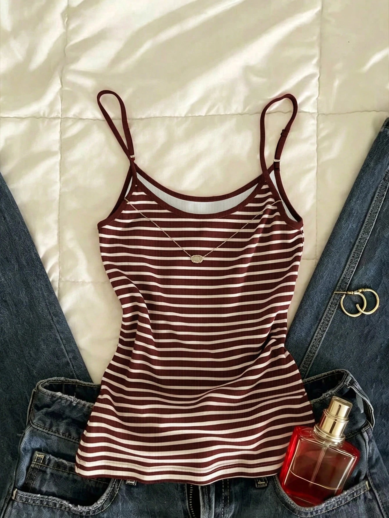 IslaSuriya Women's Casual All-Over Print Round Neck Trim Bodycon Camisole Top, Summer