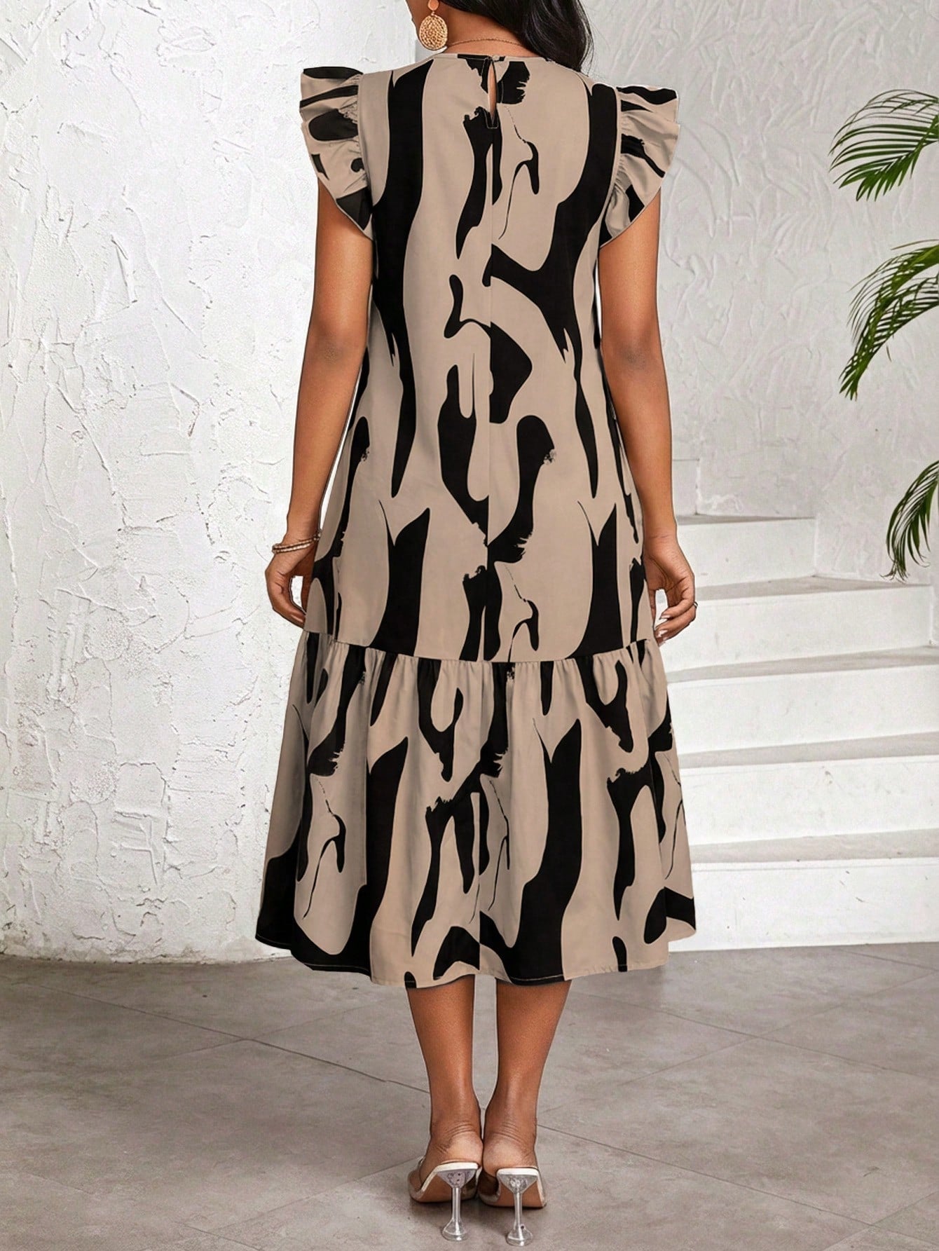 Lady Women's Round Neck Brush Print Pleated Casual Boho Basic Date Vacation Party Mid-Length Dress With Flutter Sleeves,Summer Dresses For Women Black