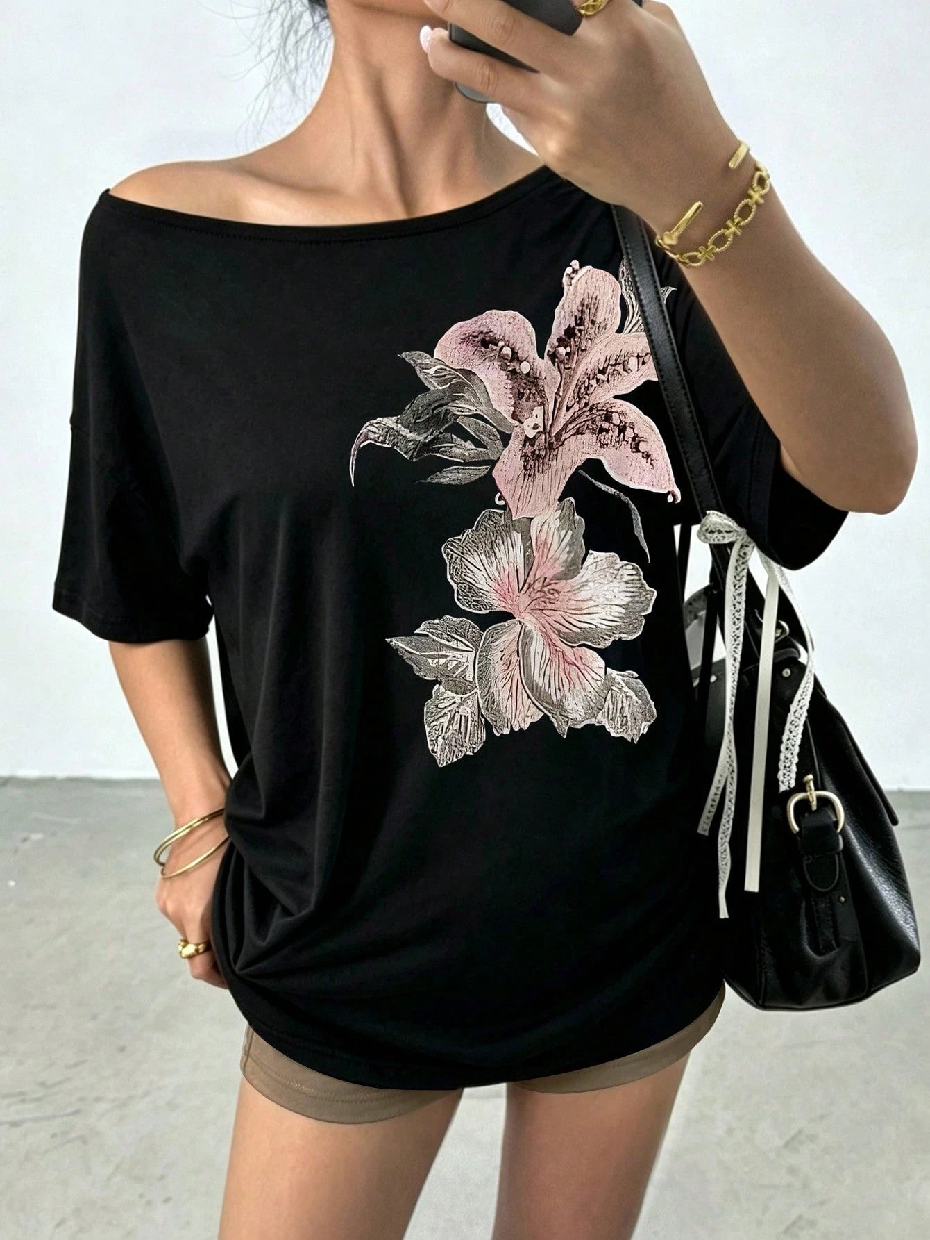 Lalippa Women's Faux Floral Comfortable Color Pattern Asymmetric Shoulder Casual Short Sleeve T-Shirt, Suitable For Spring/Summer Daily Wear And Gatherings