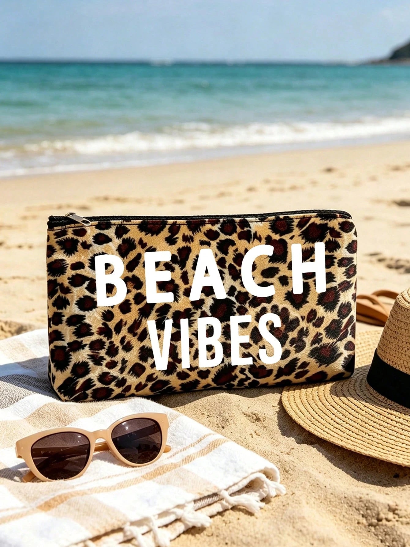 Large Capacity Leopard Print Beach Tote Bag With BEACH VIBES Lettering, Fashionable Shoulder Bag, Leopard Print Makeup Bag Coin Purse, Foldable Handbag, Summer Essential Travel Bag, Ideal For Beach Tr