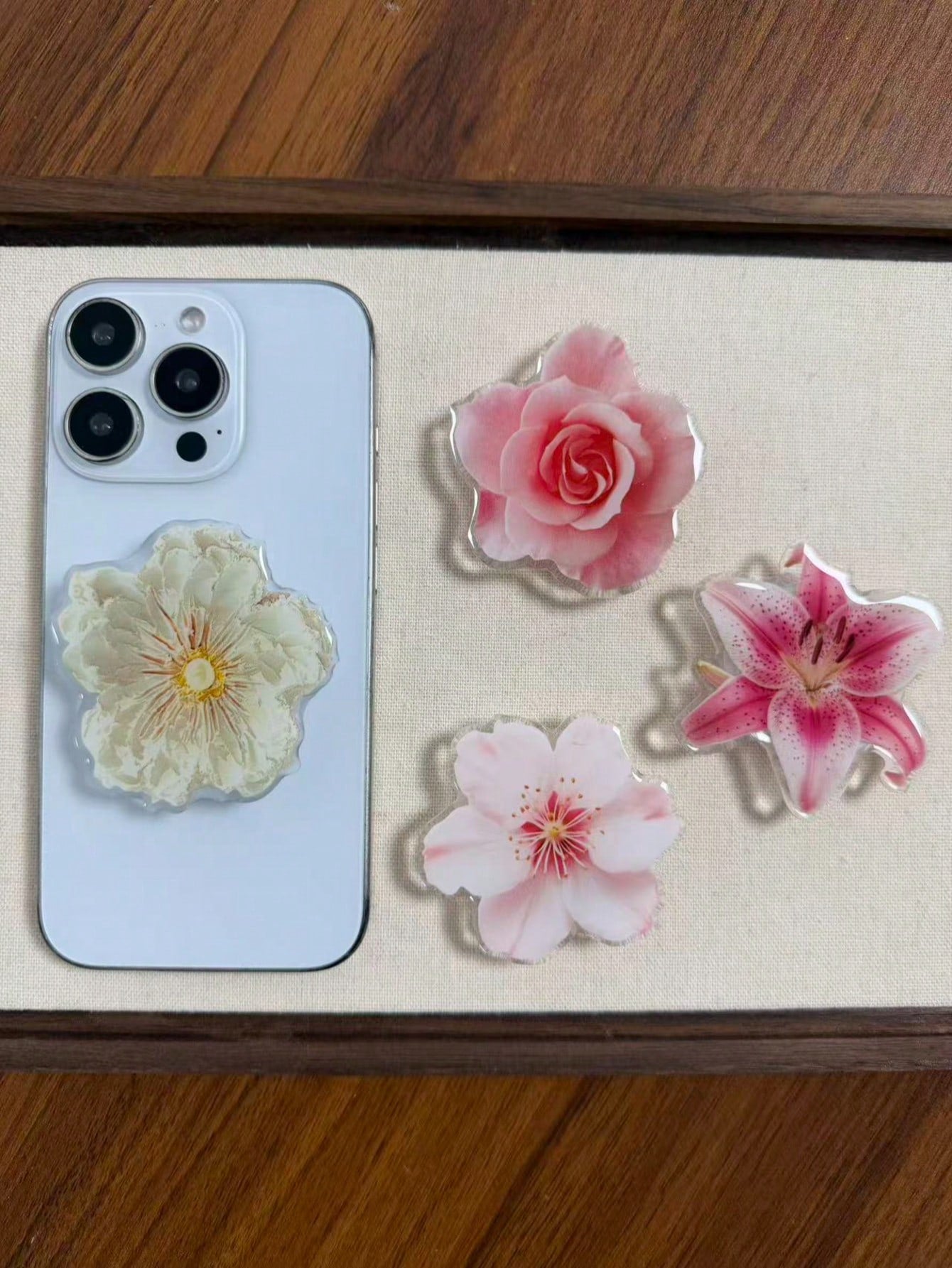 Lily Rose Flower Mobile Phone Stick-On Stand, Suitable For All Phones, Portable & Stable Desktop Phone Holder Compatible With IPhone, Android Phone, Gift For Birthday, Family, Friends Gifts Birthday P
