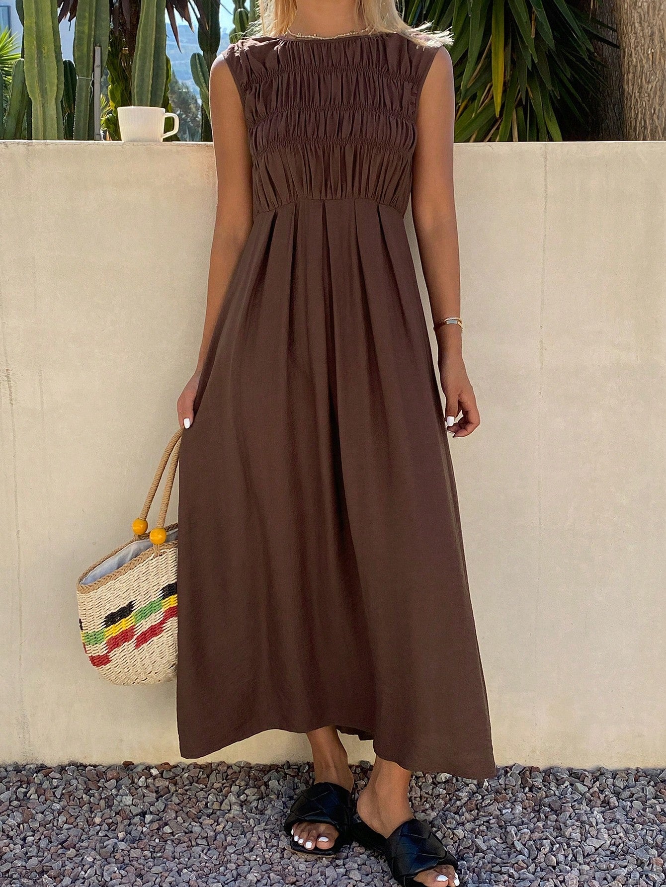 Livesso Summer Elegant Party Holiday Round Neck Sleeveless Waist-Cinching Solid Color Women's Midi Dress
