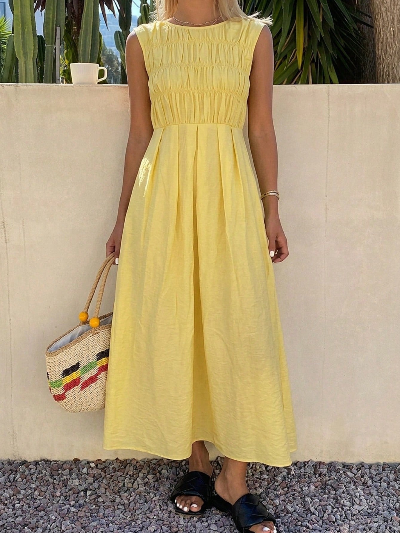Livesso Summer Elegant Party Holiday Round Neck Sleeveless Waist-Cinching Solid Color Women's Midi Dress