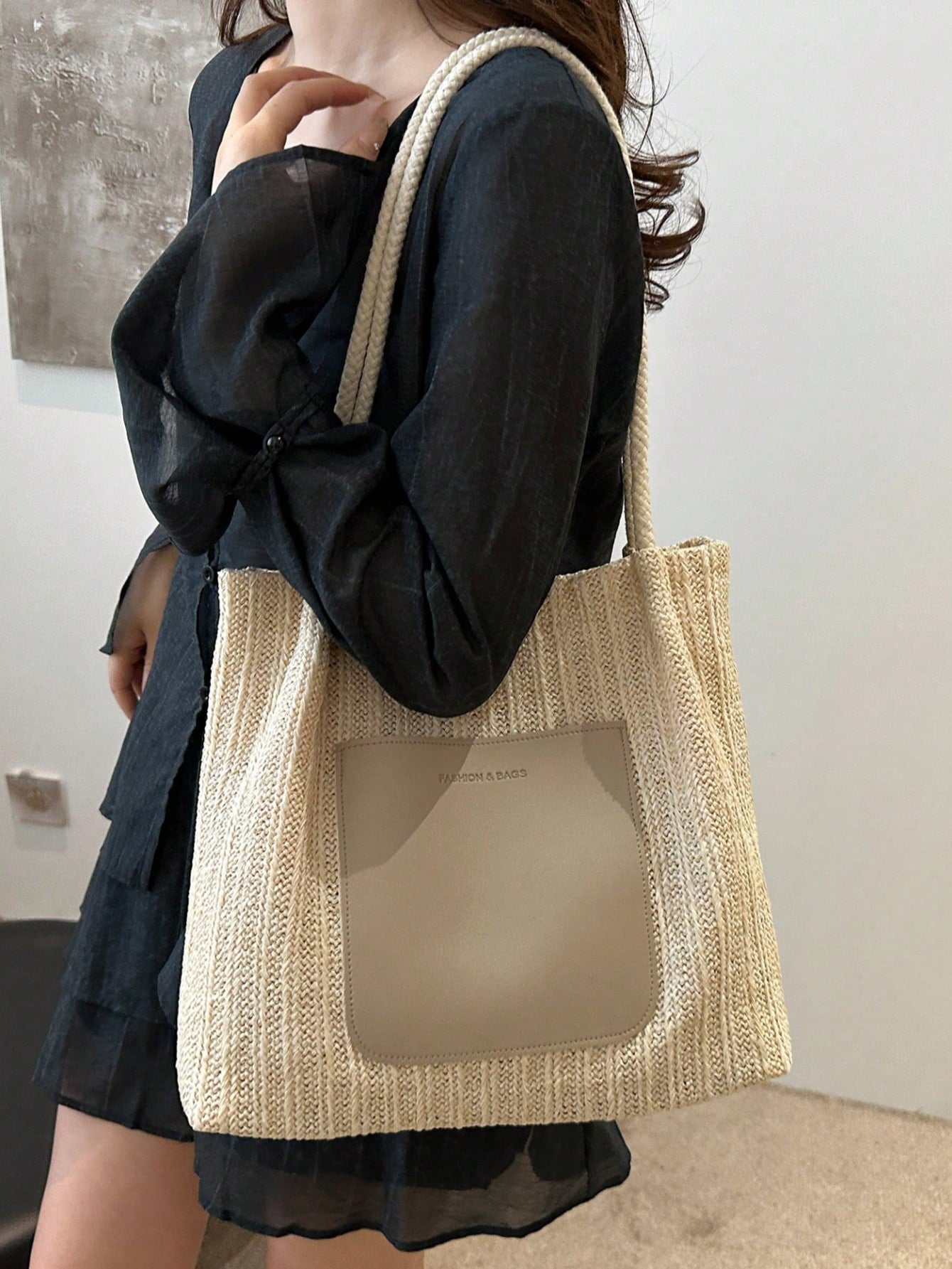 Livesso Summer Hot-Selling Straw Woven Tote Bag For Women, Sweet Style, Large Capacity, Minimalist Fresh Design, Shoulder Bag, Straw Fabric With PU Material