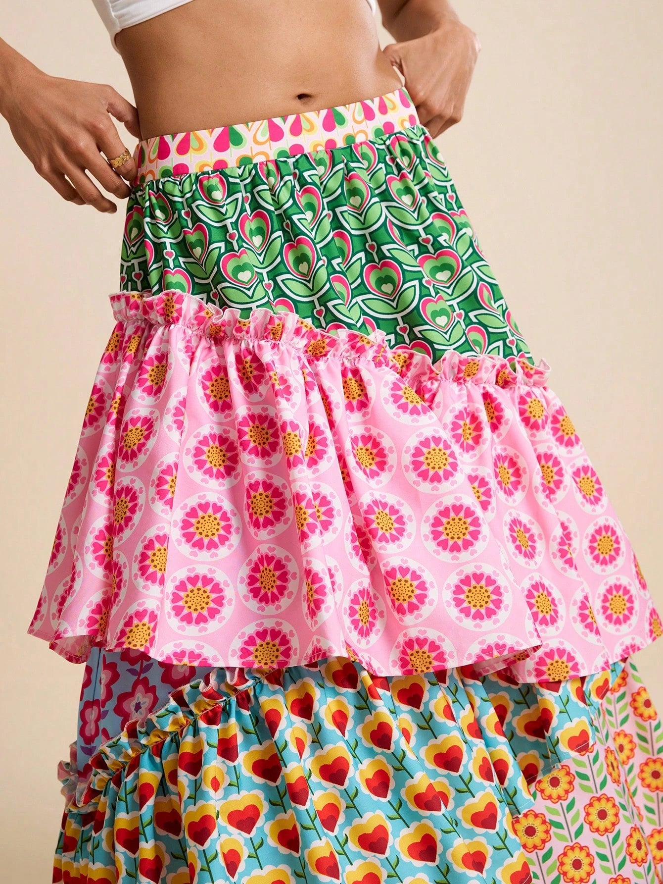 LOTSLUV Women's Pink Floral Floral Patchwork Tiered A-Line Skirt,Summer Casual Party Beach Vacation Holiday Elegant Asymmetric Hippie Boho Floral Print Skirts