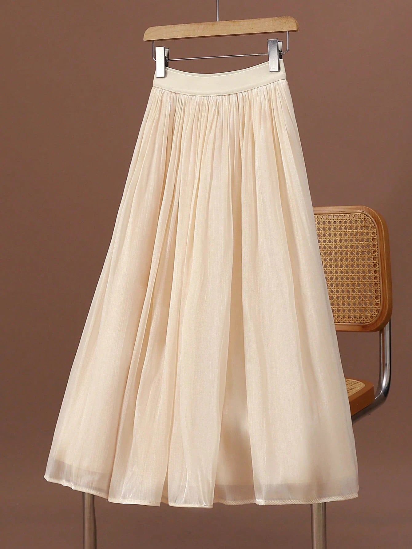 LuminousWealth Women's Solid Color Shiny Elegant A-Line Skirt, Flowy Ruffle Detail, All Seasons, Holiday, Party Must-Have White