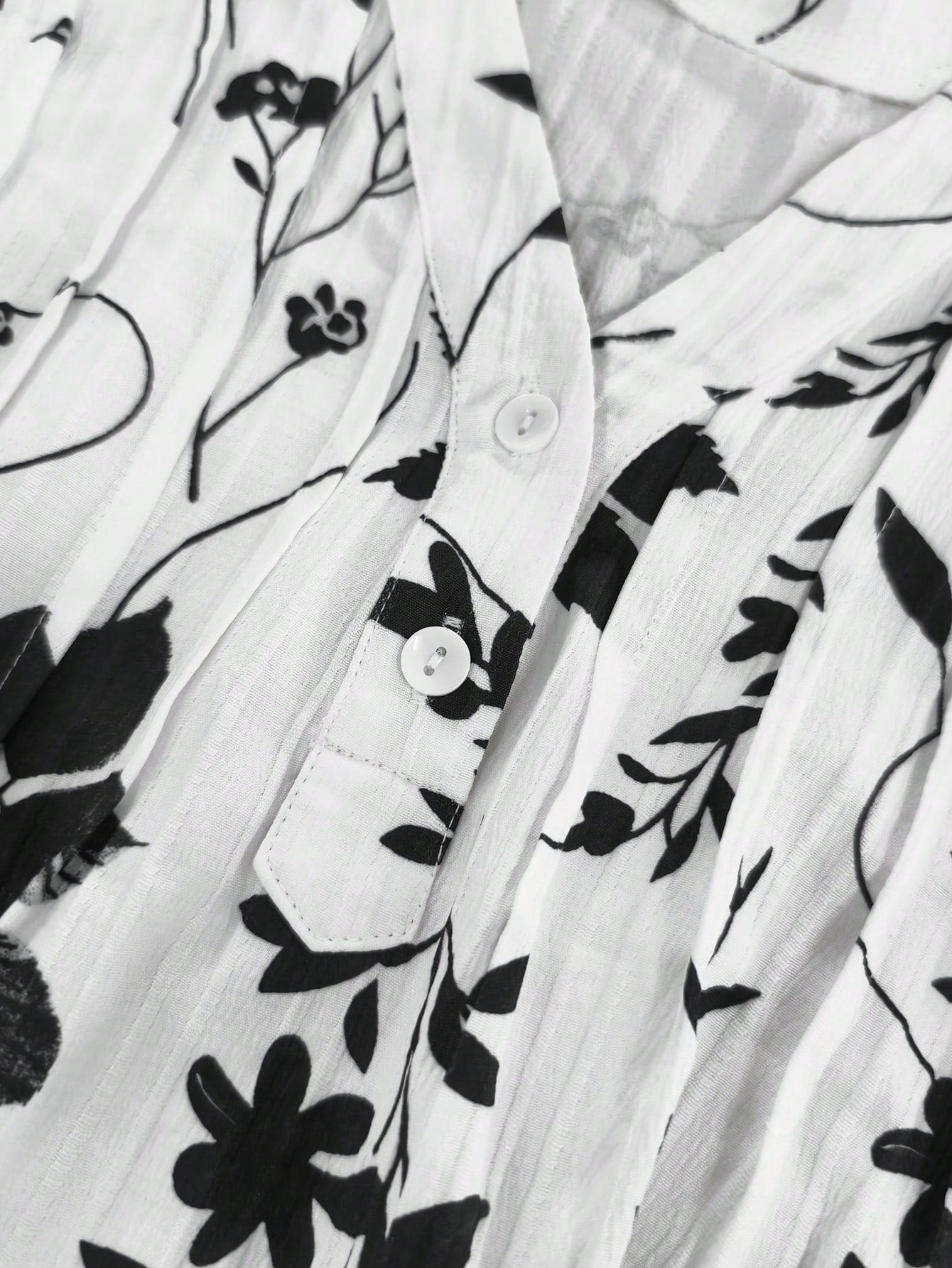 LUNE CURVE Plus Size Women Plant Print Cap Sleeve Shirt