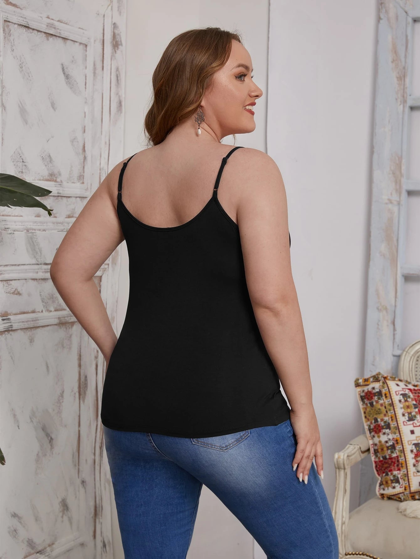 LUNE Plus Solid Cami Top