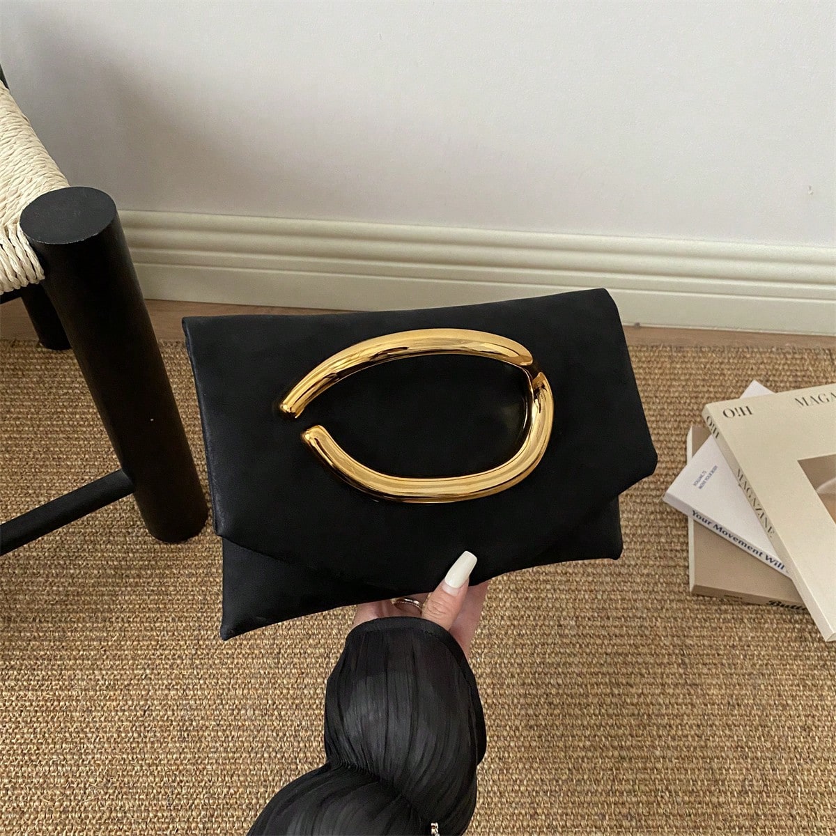 Luxury Black Flap Clutch Bag For Women With Metal Handle, High-End Evening Bag, Fashion Wrist Bag, PU Material