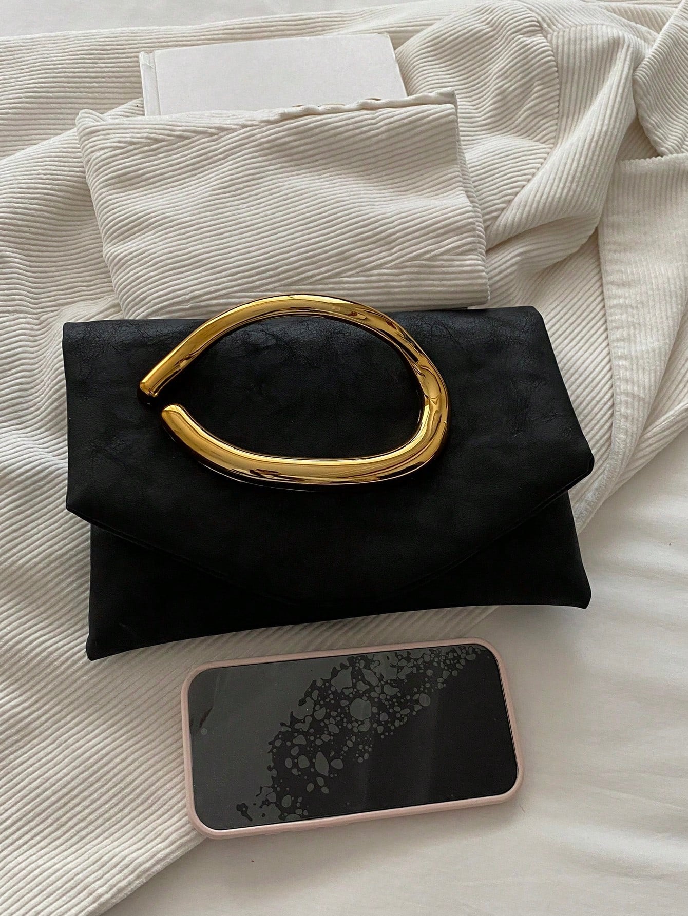Luxury Black Flap Clutch Bag For Women With Metal Handle, High-End Evening Bag, Fashion Wrist Bag, PU Material