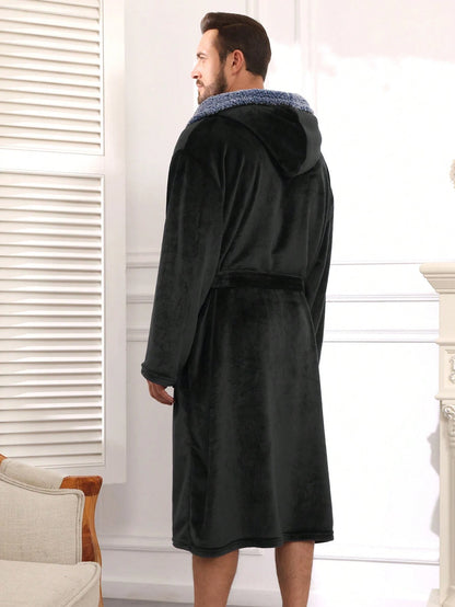 Men's Hooded Fleece Robe Plush Flannel Bathrobe With Pockets Winter Loungewear/Sleepwear