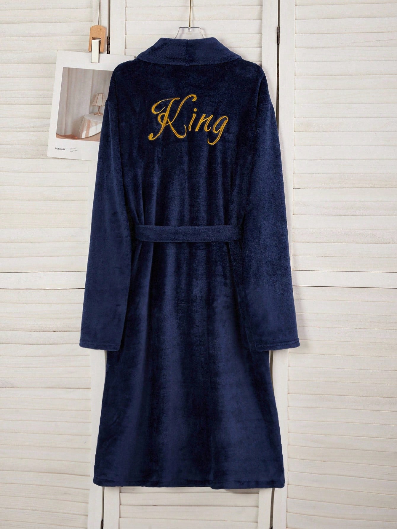 Men's Plush Flannel Bathrobe,Luxury Navy Blue Winter Robe With Embroidered King Text,Casual Home Lounge Long Sleeve Shawl Collar Drop Shoulder Robe