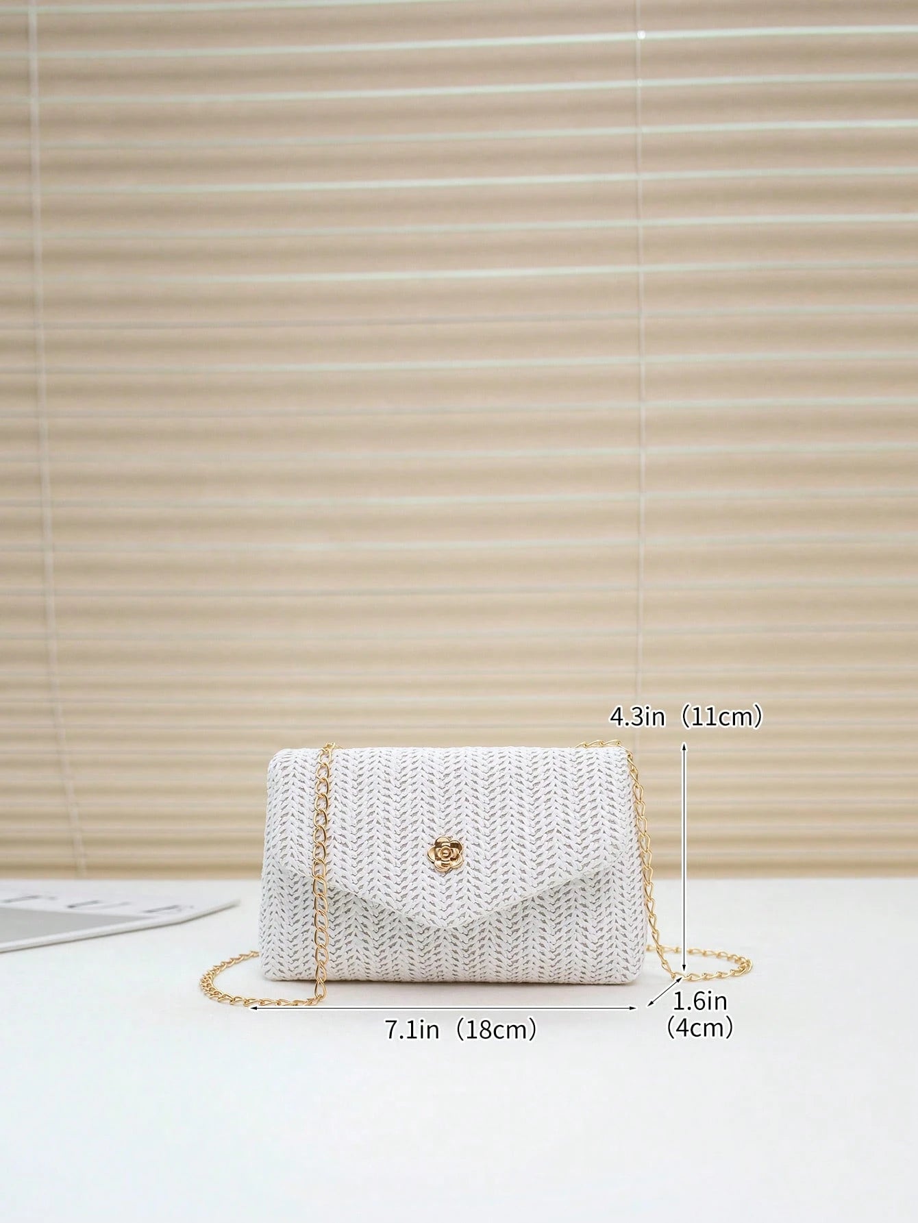 Mini Fashionable Flap Chain Crossbody Bag, Women's Shoulder Messenger Bag For Phone, Gift, Vacation, Shopping