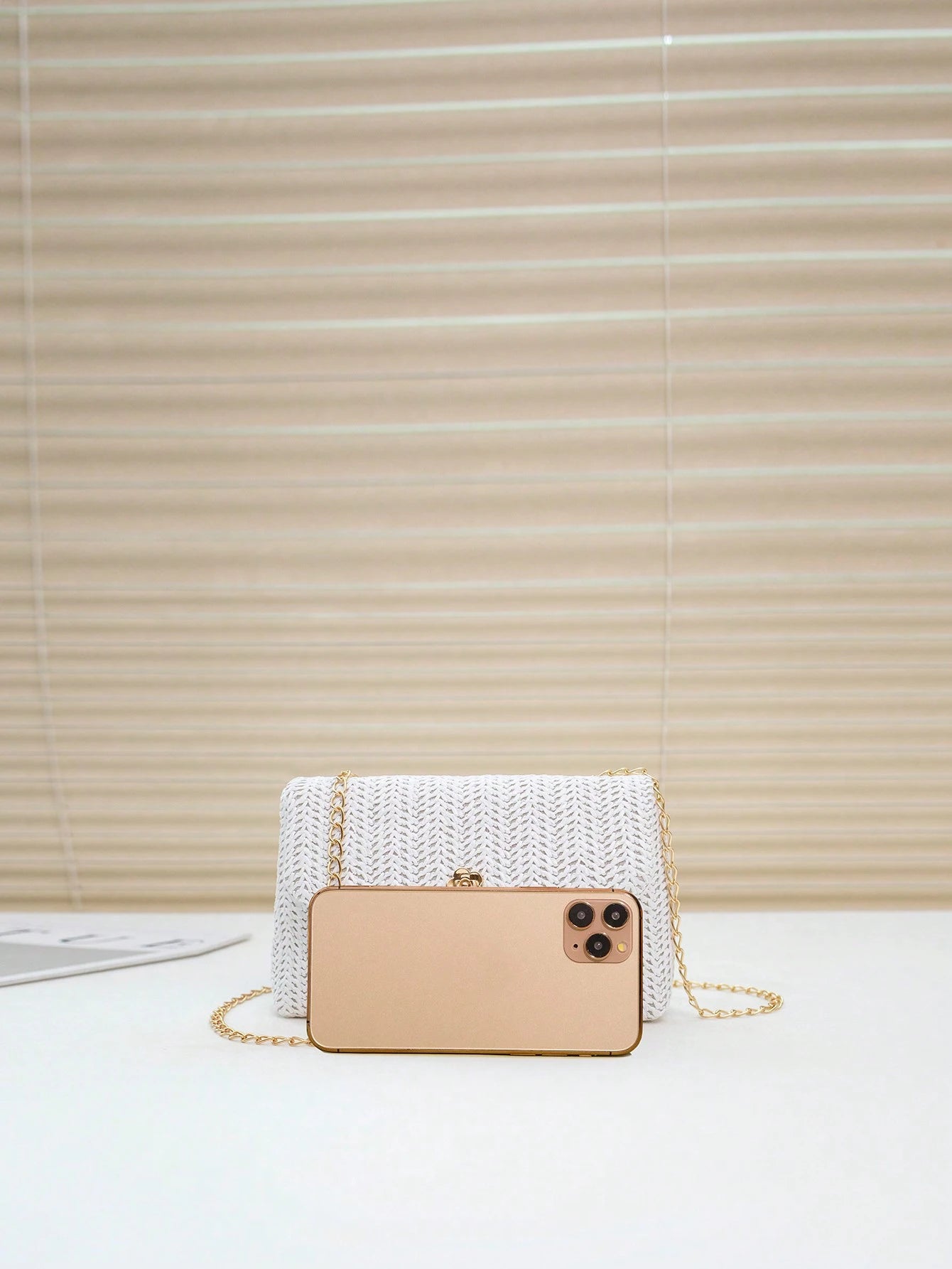 Mini Fashionable Flap Chain Crossbody Bag, Women's Shoulder Messenger Bag For Phone, Gift, Vacation, Shopping
