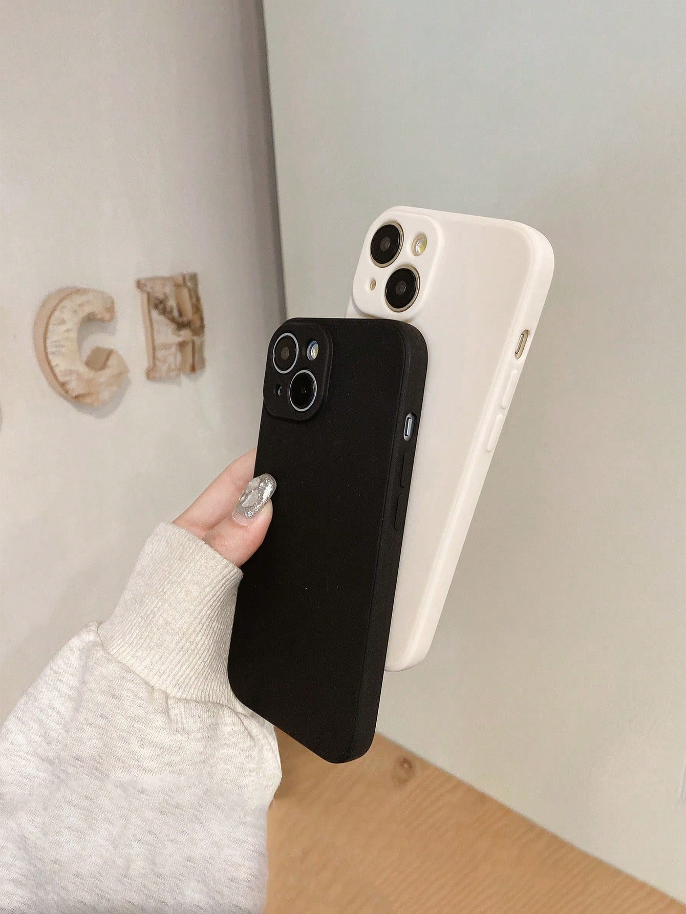 Minimalist Cute White Pink Black Silicone Solid Color Material 3pcs Minimalist Solid Color Silicone Phone Cases In Black White Pink Compatible With IPhone 17 Pro Max & Galaxy Phones Protective Covers